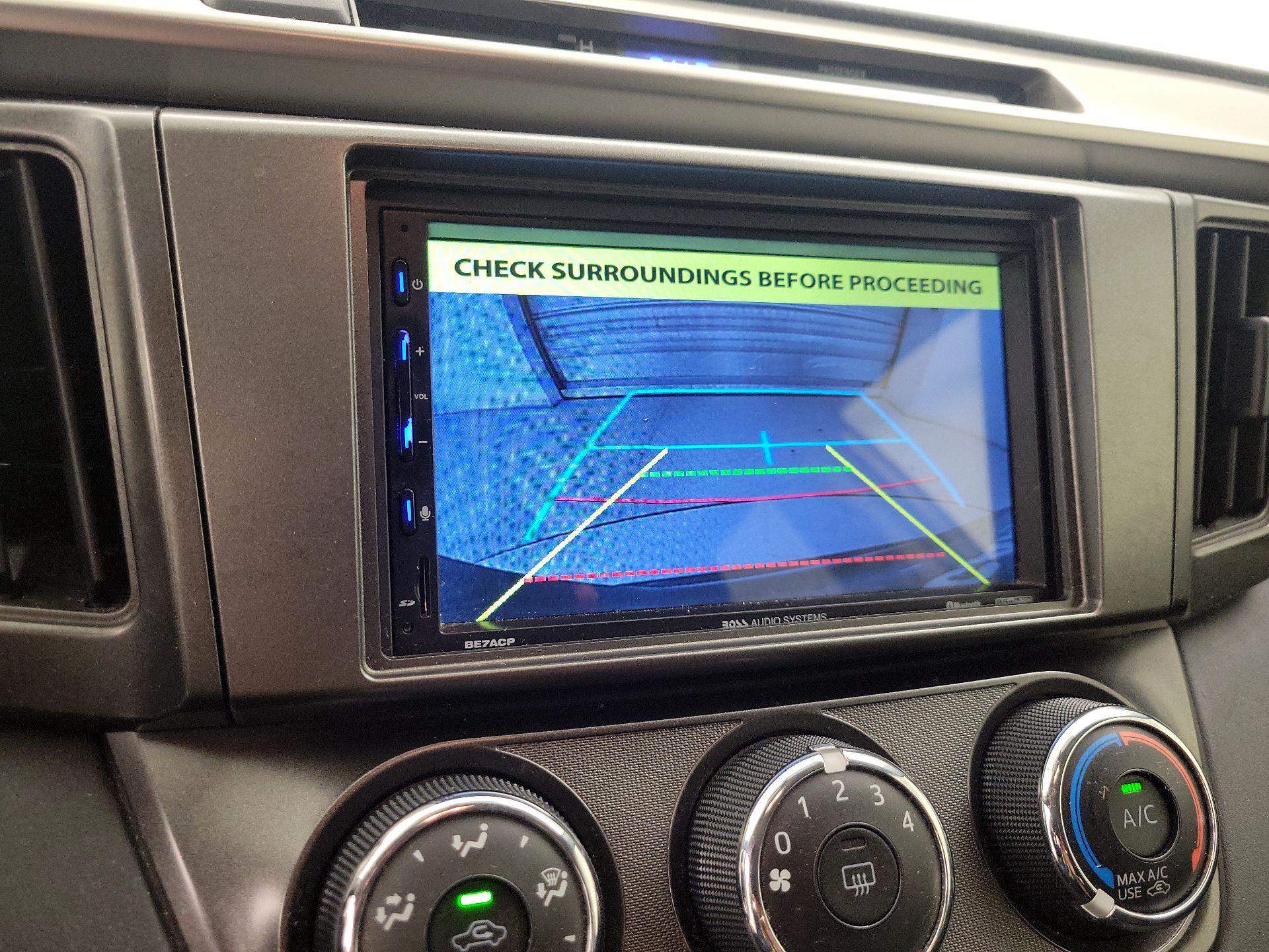 Thumbnail: 2014 Toyota RAV4 - 14