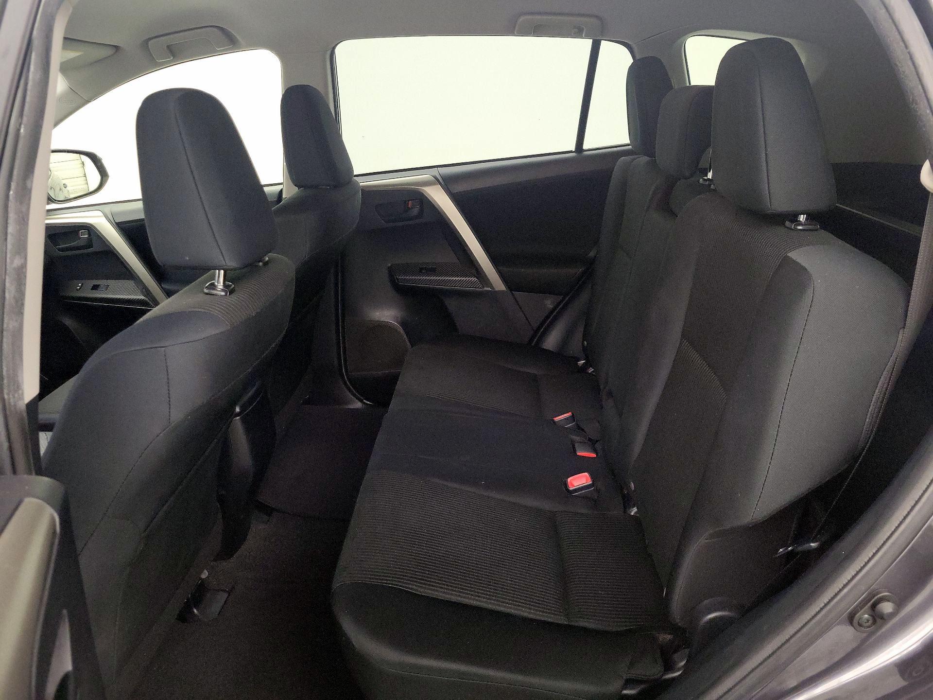Thumbnail: 2014 Toyota RAV4 - 19