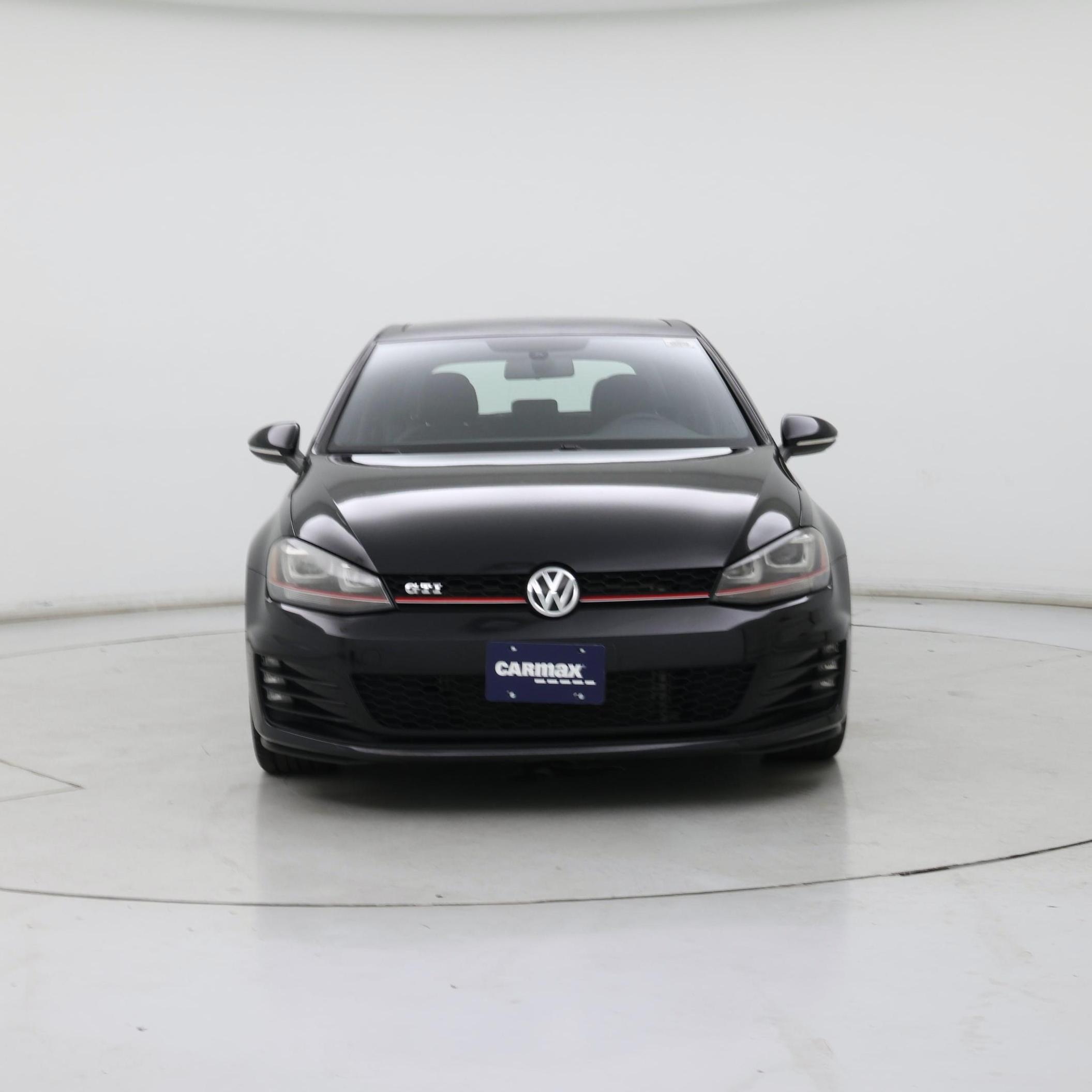 Thumbnail: 2015 Volkswagen Golf - 5
