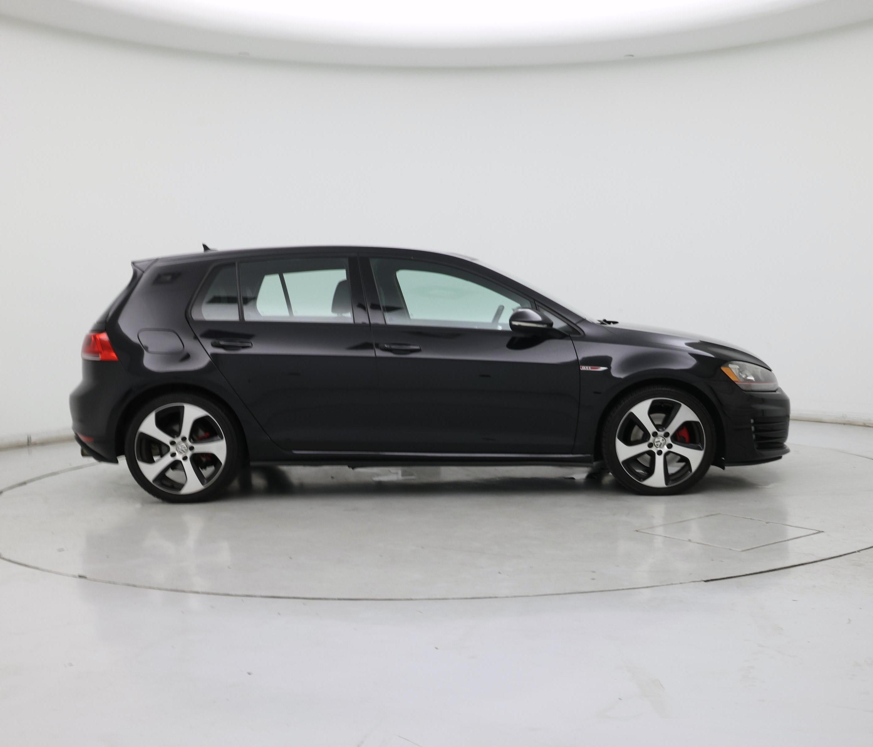 Thumbnail: 2015 Volkswagen Golf - 7