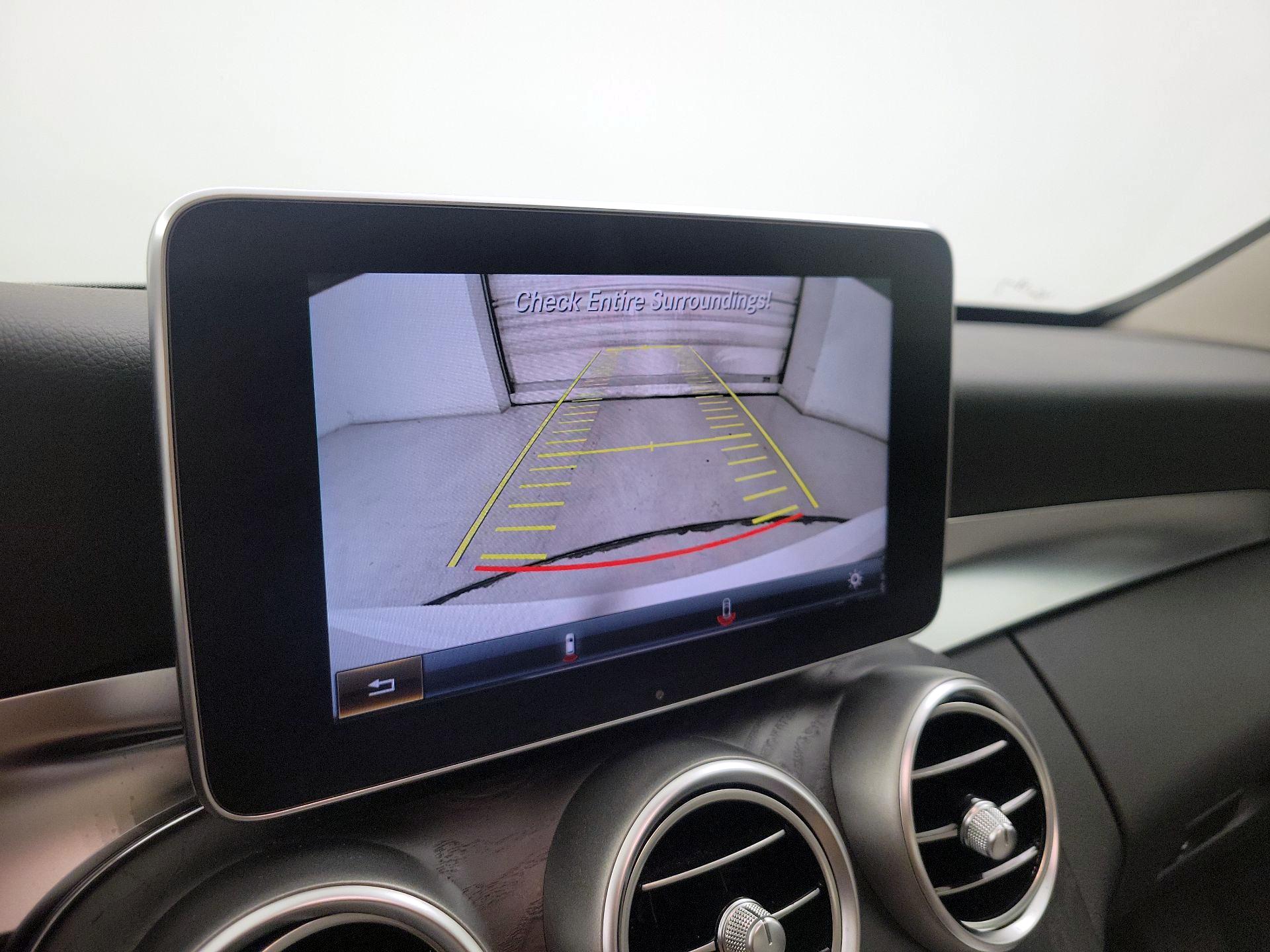 Thumbnail: 2015 Mercedes-Benz C-Class - 15