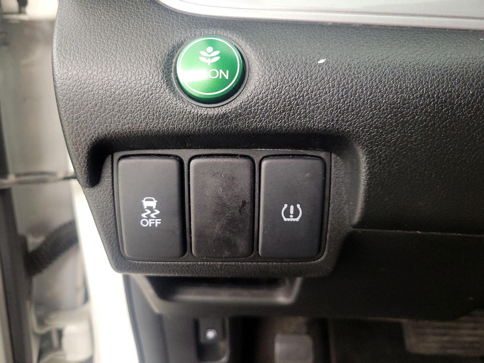Thumbnail: 2015 Honda CR-V - 13