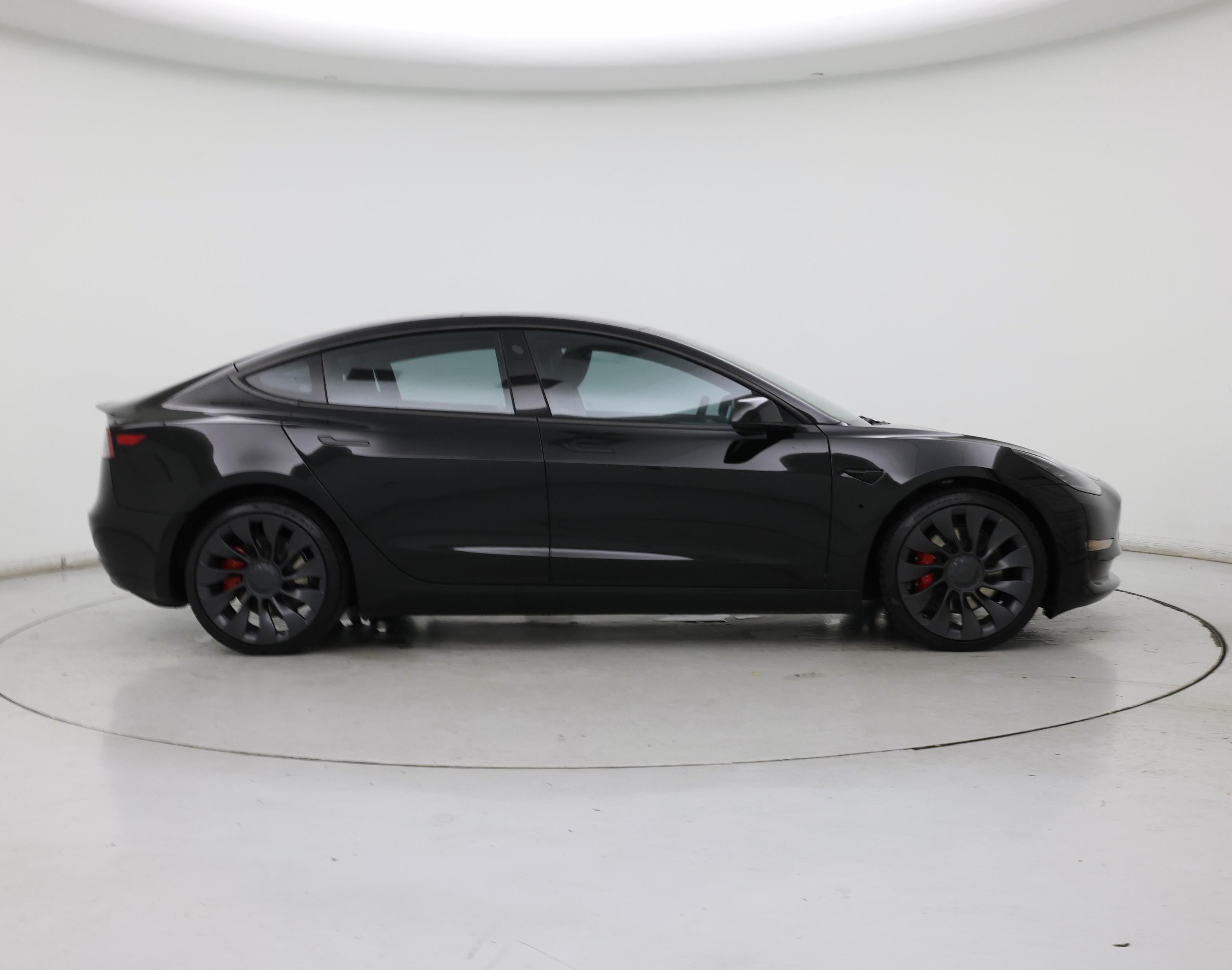 Thumbnail: 2023 Tesla Model 3 - 7