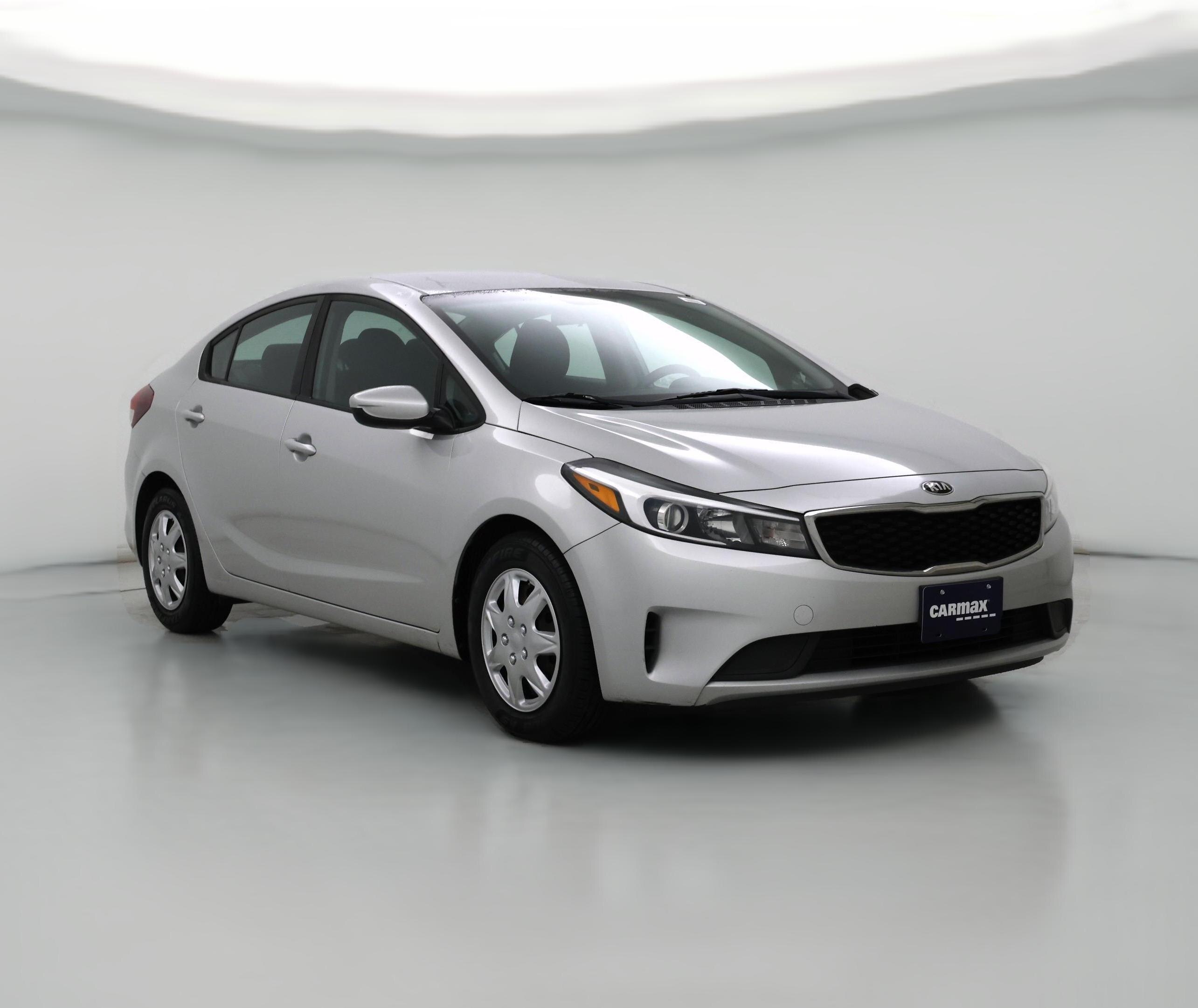 Thumbnail: 2017 Kia Forte - 1