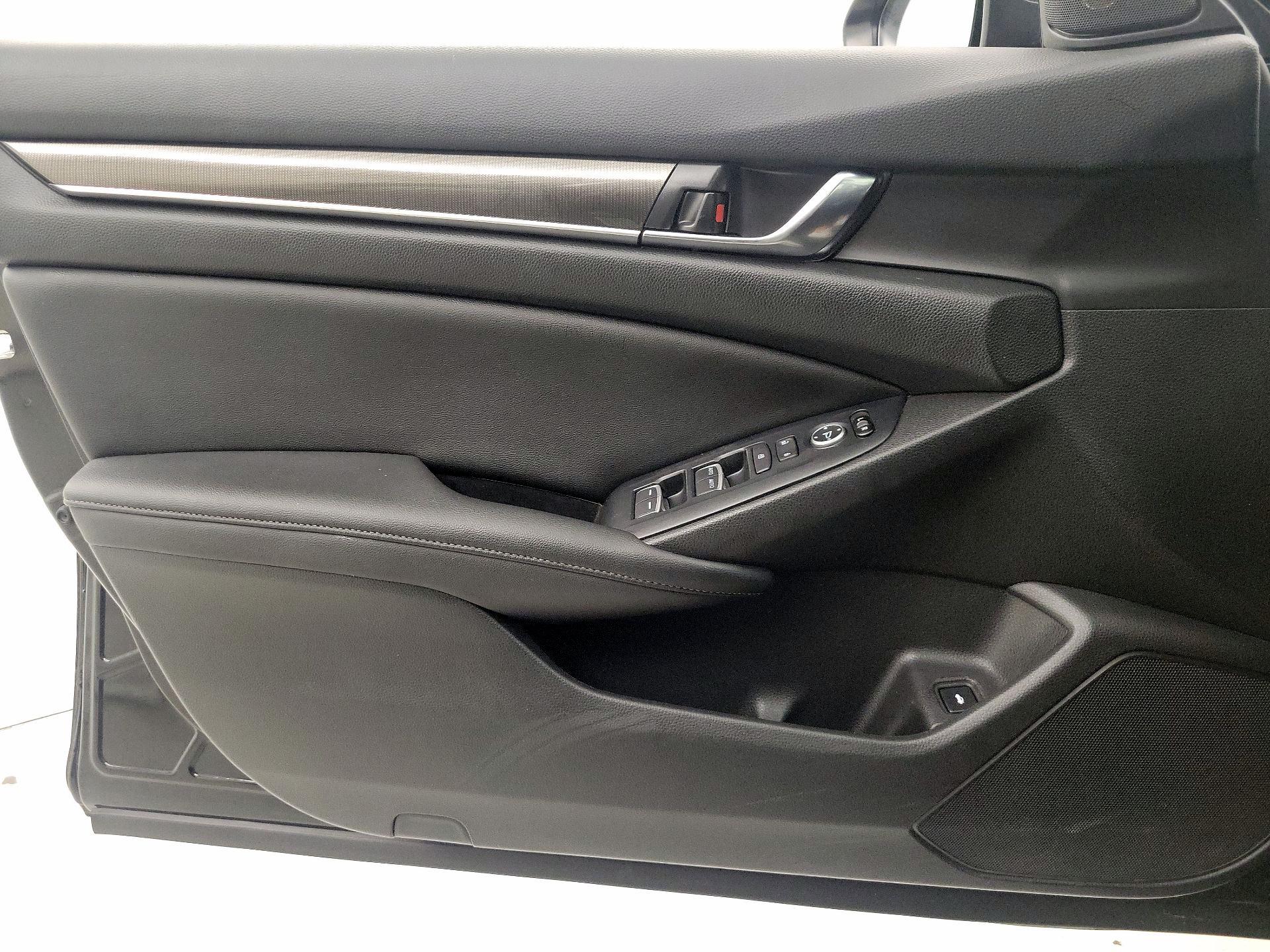 Thumbnail: 2020 Honda Accord - 12