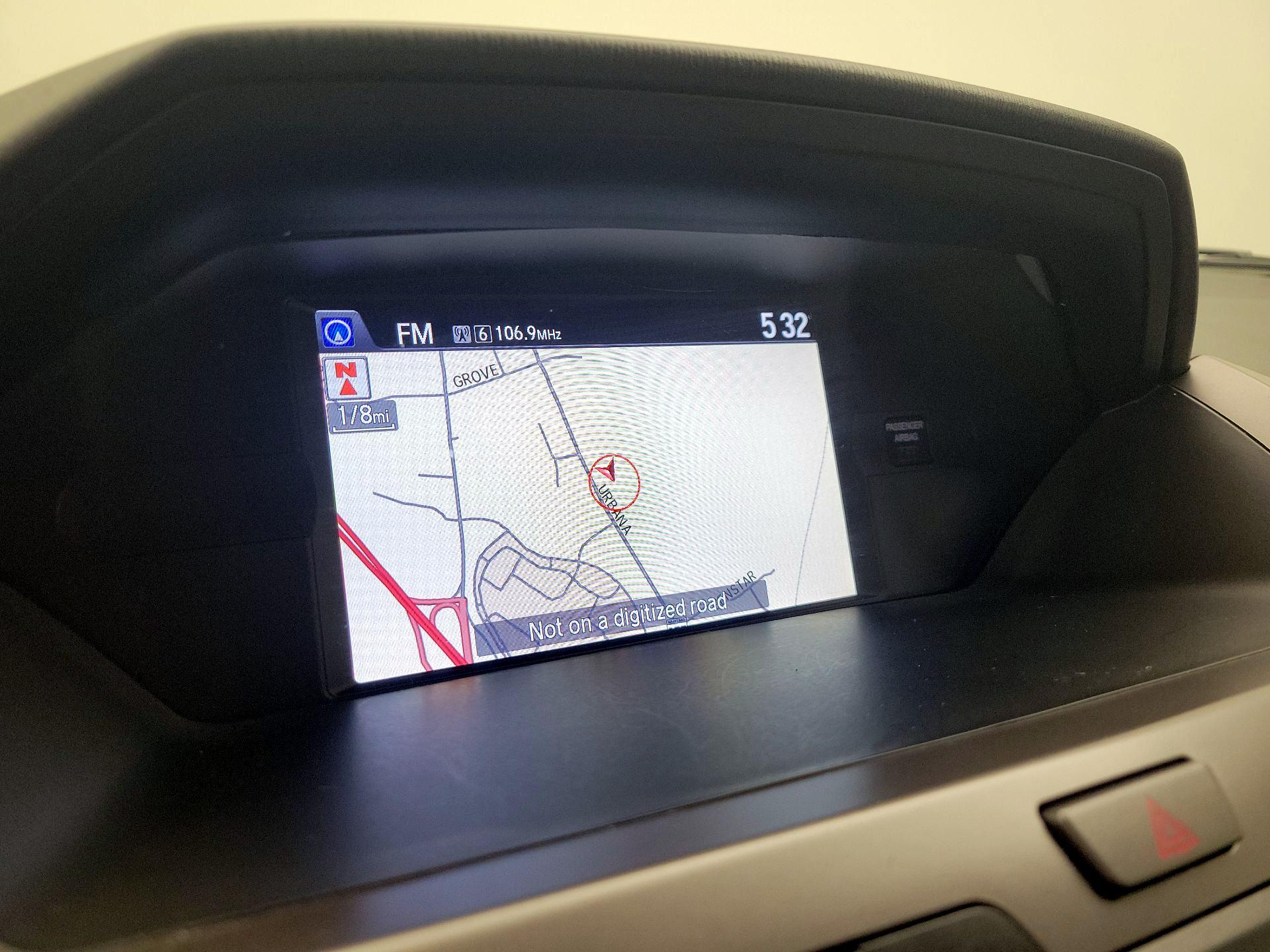 Thumbnail: 2015 Honda Odyssey - 14
