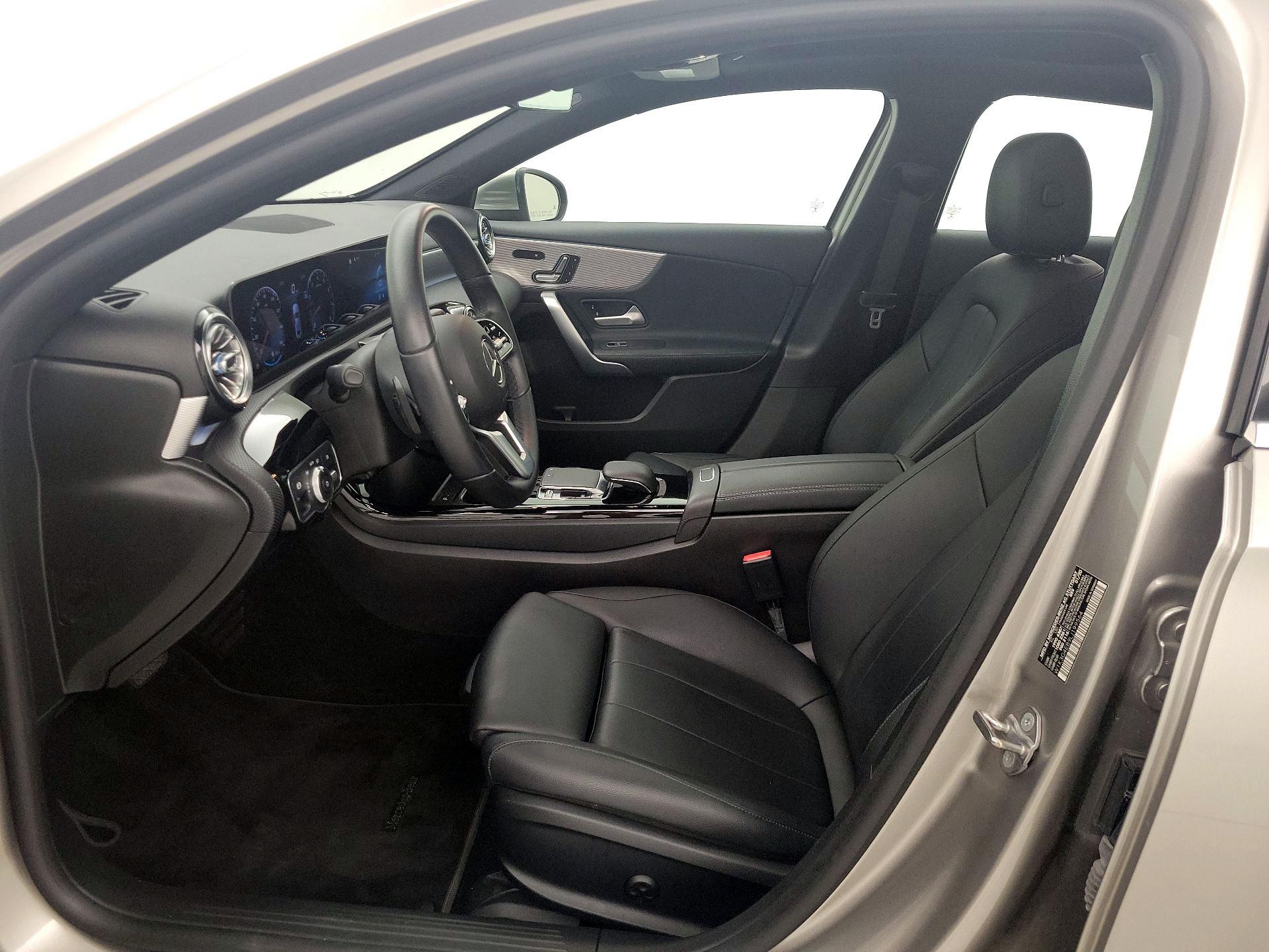 Thumbnail: 2020 Mercedes-Benz A-Class - 11