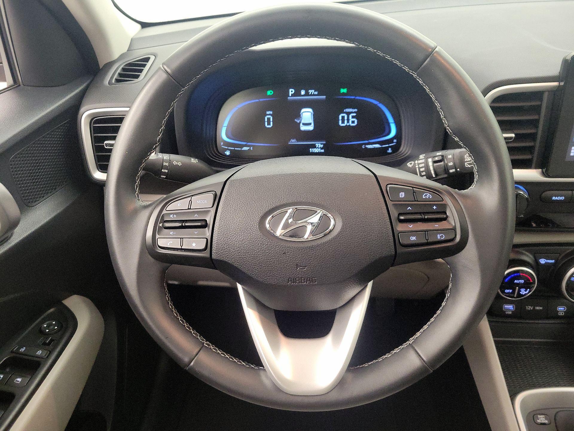 Thumbnail: 2024 Hyundai Venue - 10