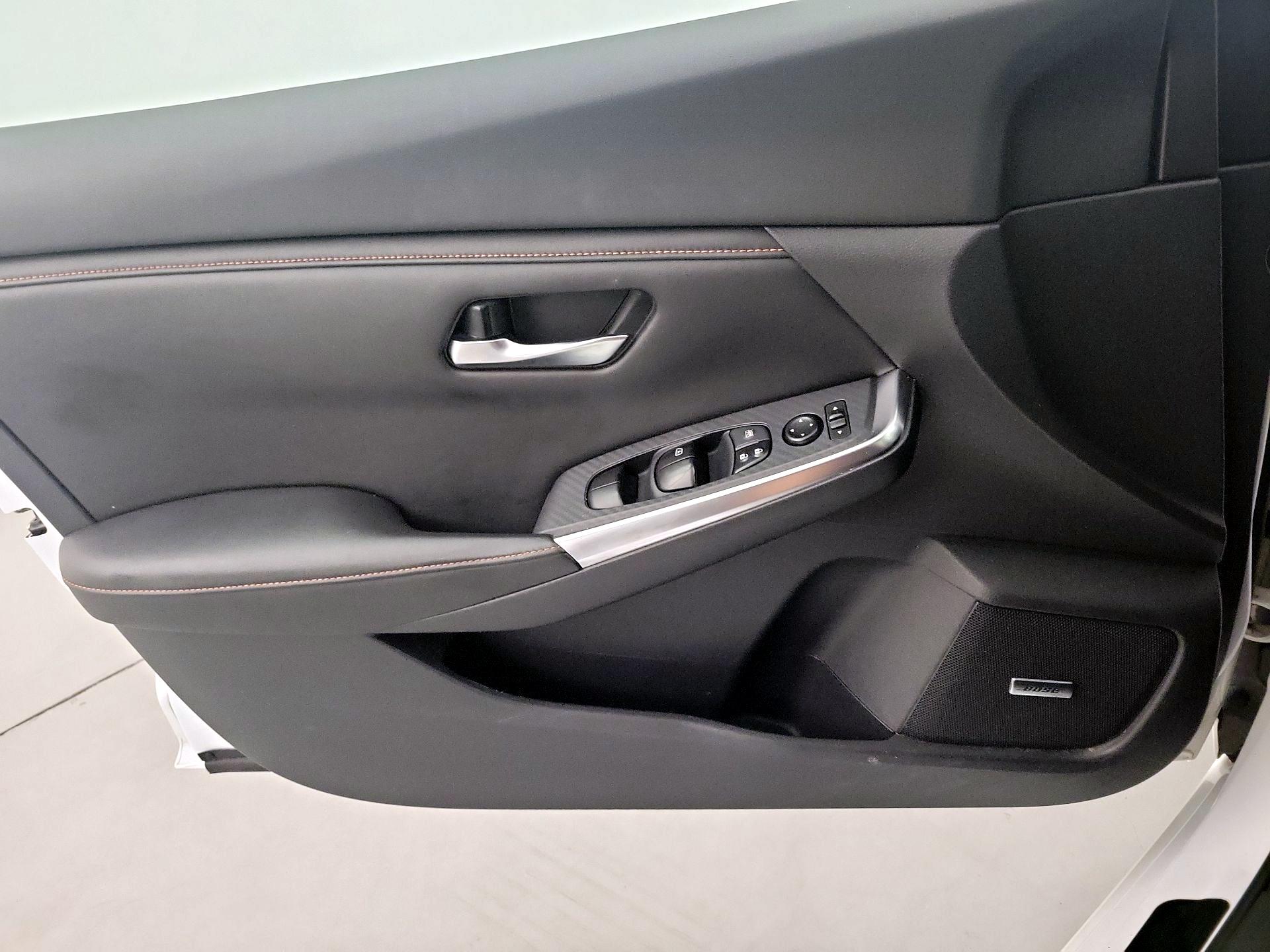 Thumbnail: 2020 Nissan Sentra - 12