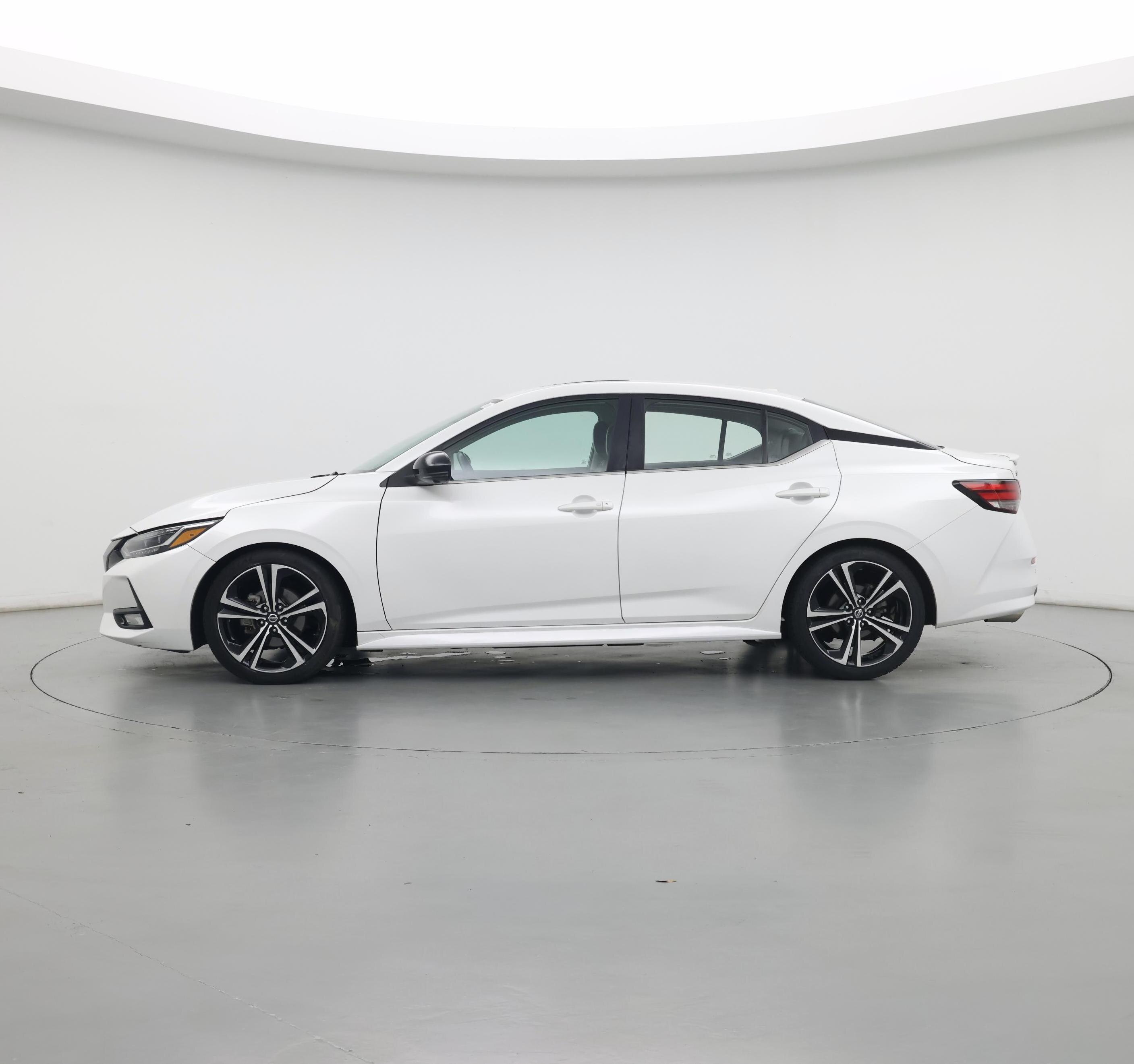 Thumbnail: 2020 Nissan Sentra - 3