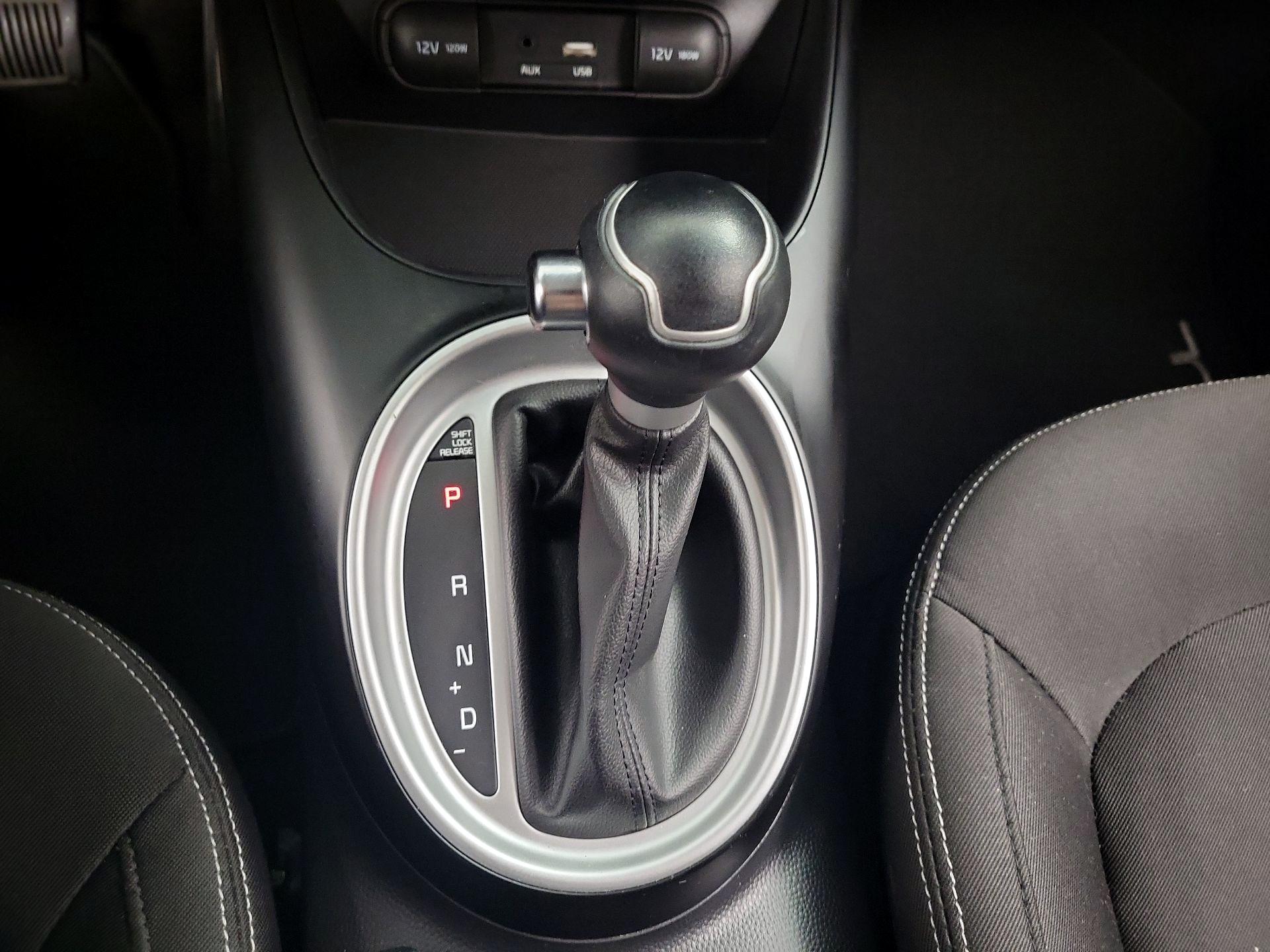 Thumbnail: 2016 Kia Soul - 16