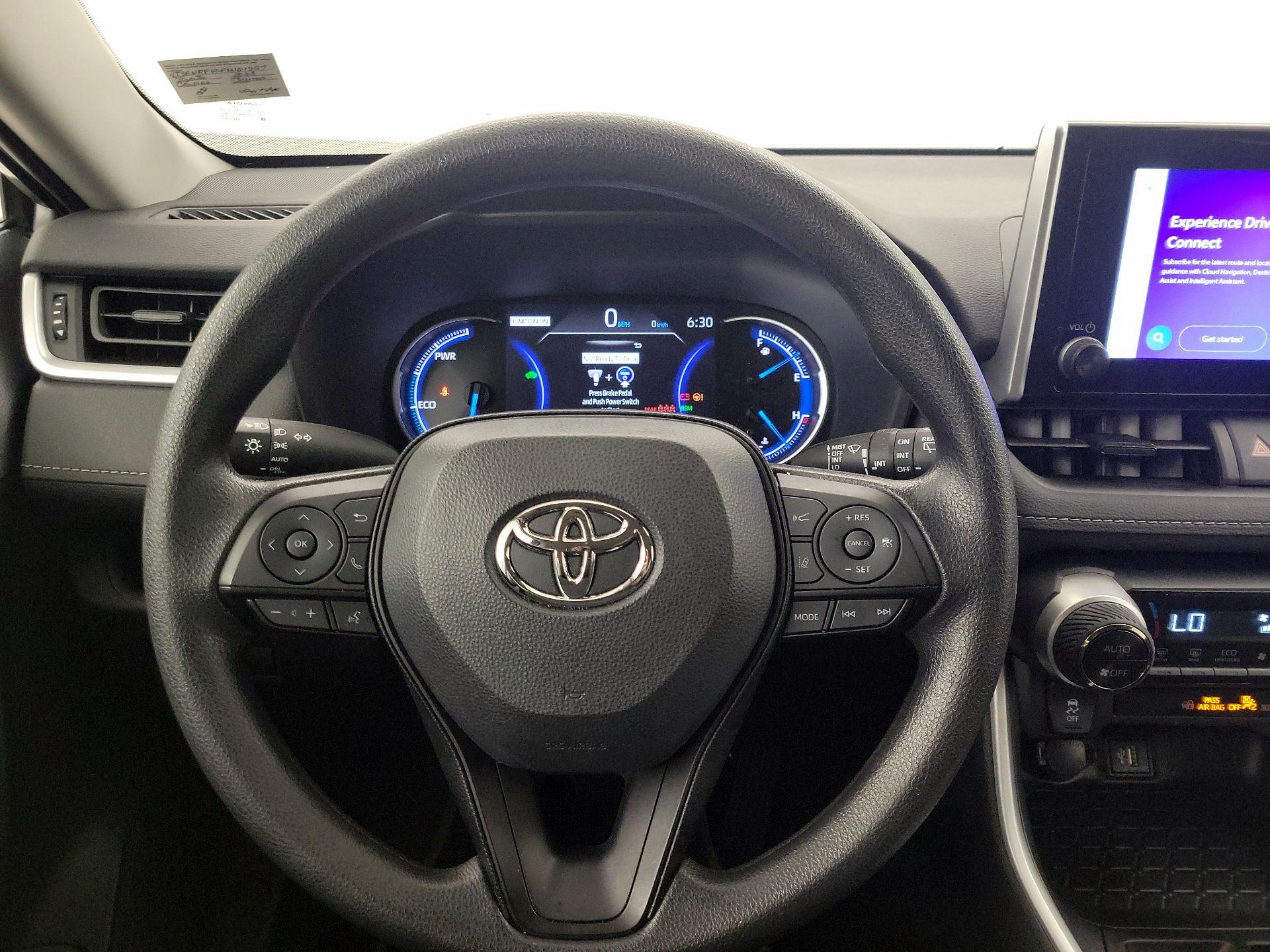 Thumbnail: 2023 Toyota RAV4 - 10