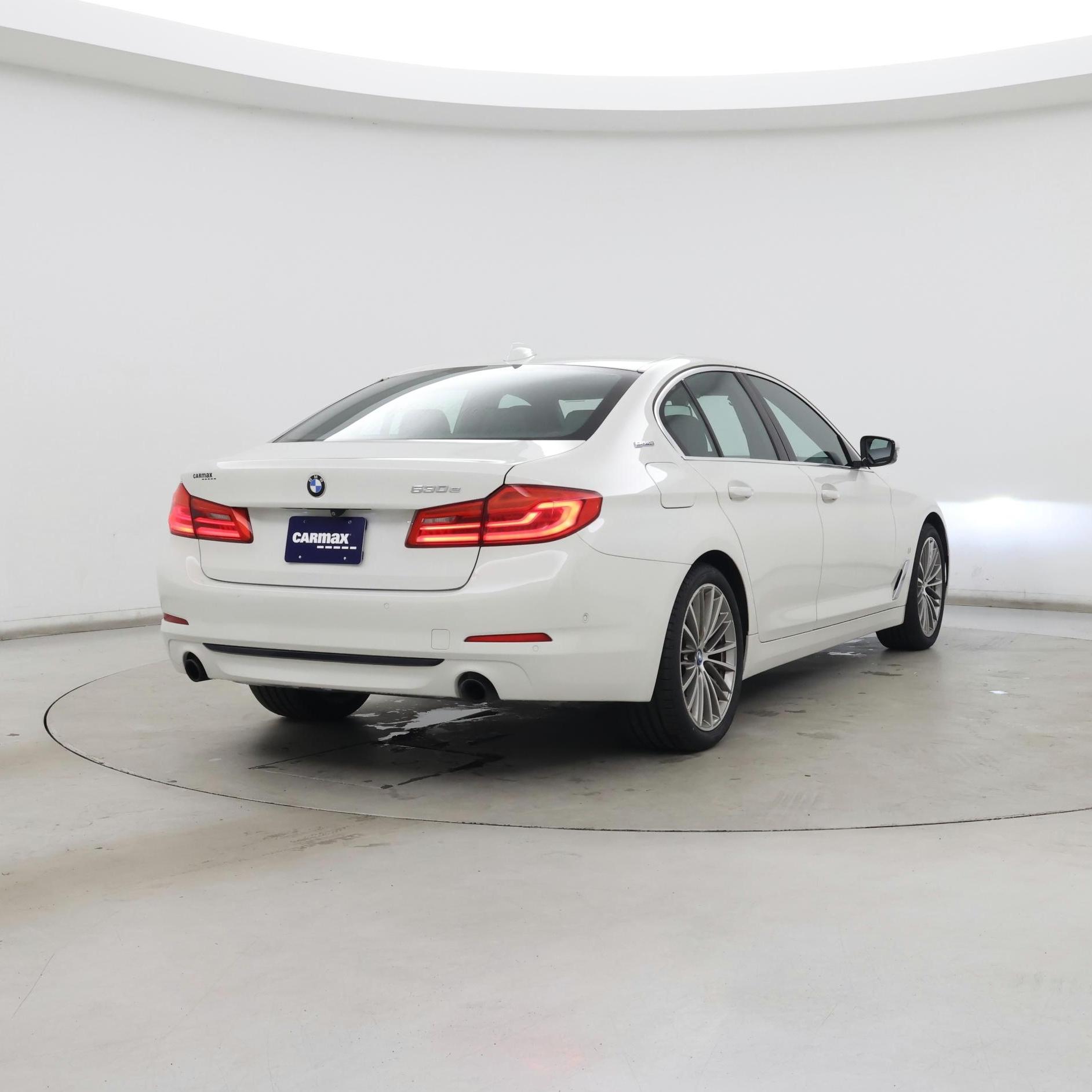 Thumbnail: 2019 BMW 5 Series - 8