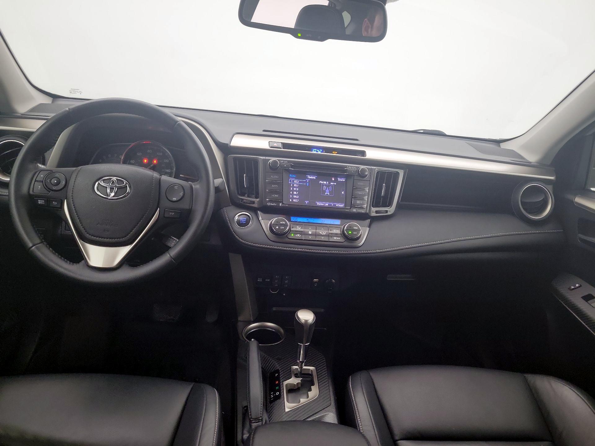 Thumbnail: 2014 Toyota RAV4 - 9
