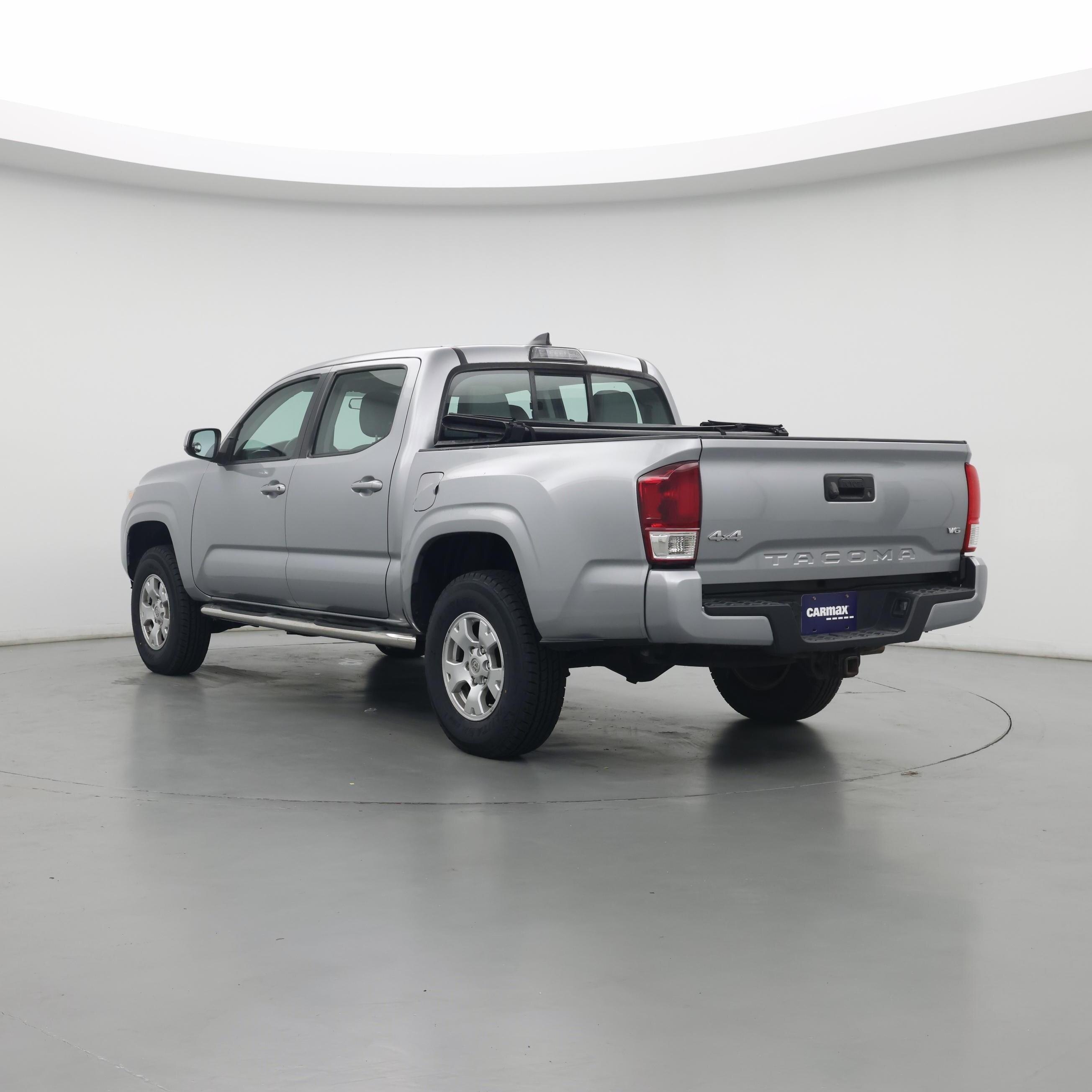 Thumbnail: 2017 Toyota Tacoma - 2