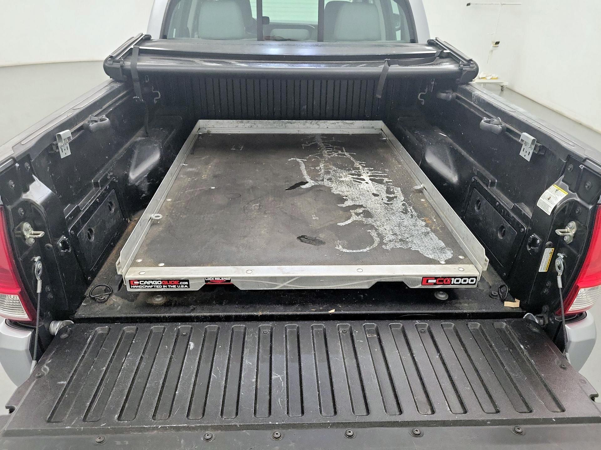 Thumbnail: 2017 Toyota Tacoma - 20