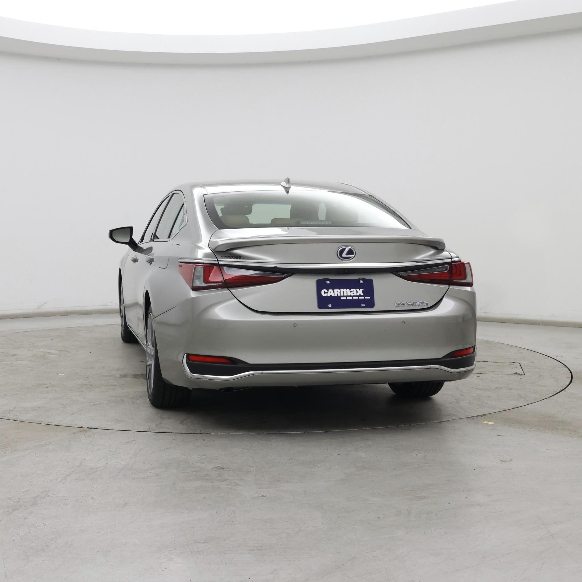 Thumbnail: 2019 Lexus ES - 6