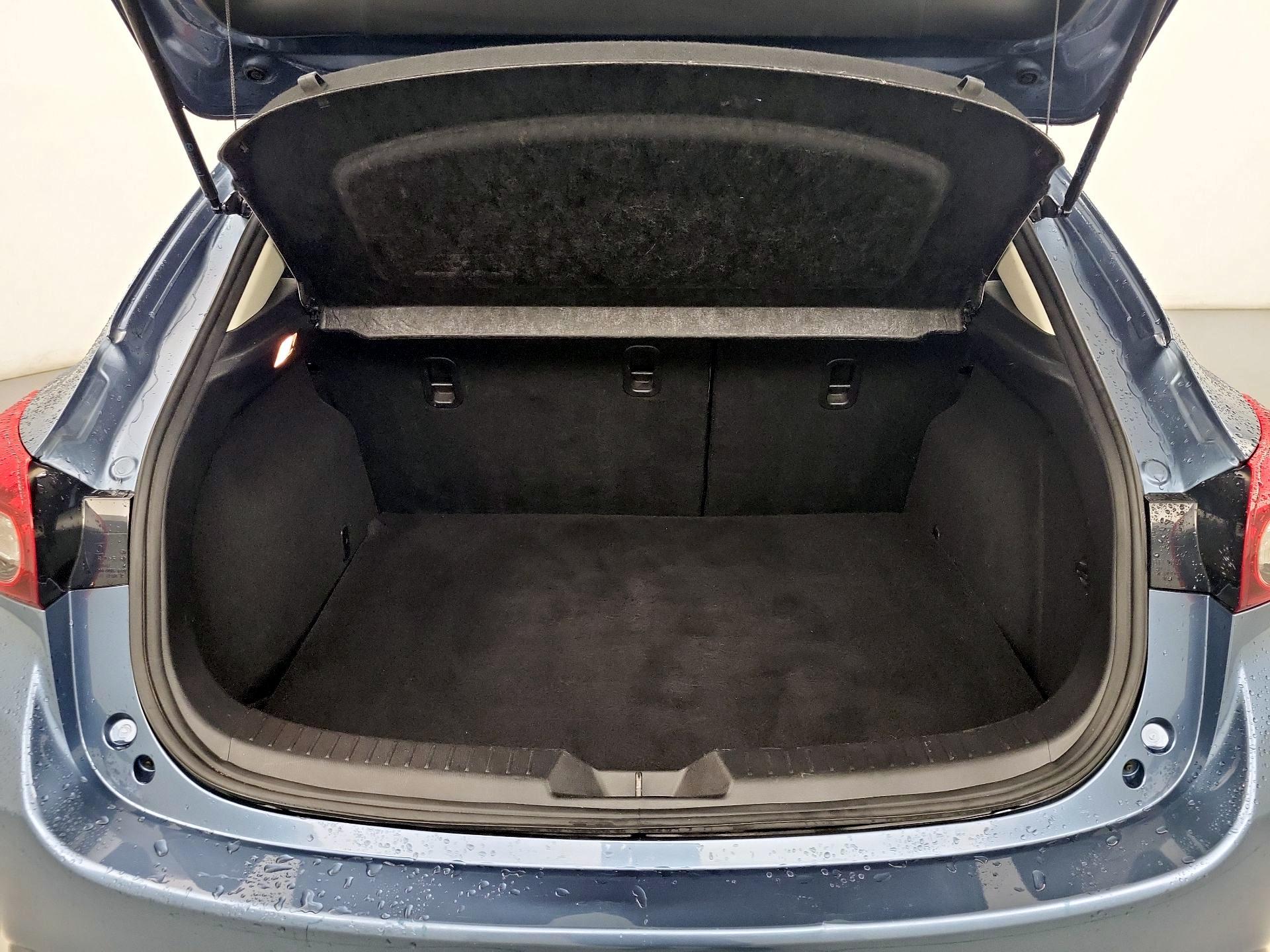 Thumbnail: 2014 Mazda Mazda3 - 19