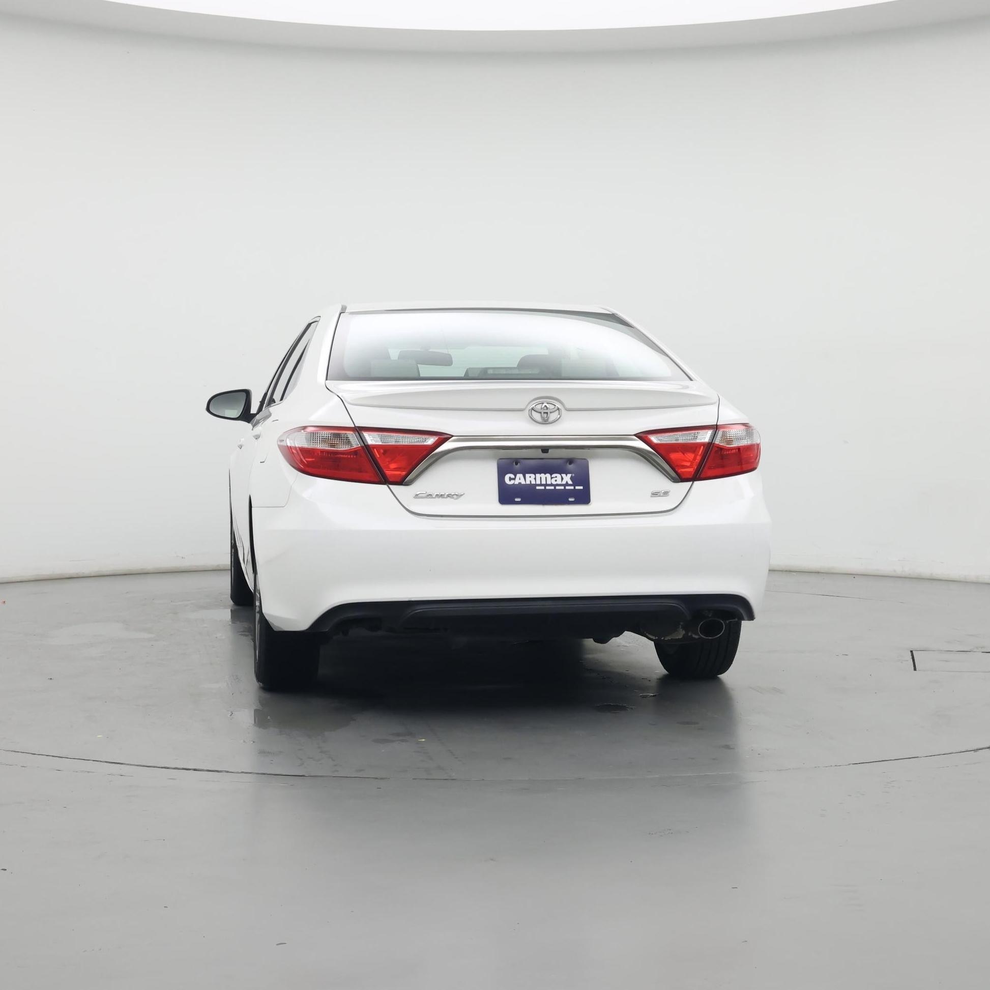 Thumbnail: 2015 Toyota Camry - 3