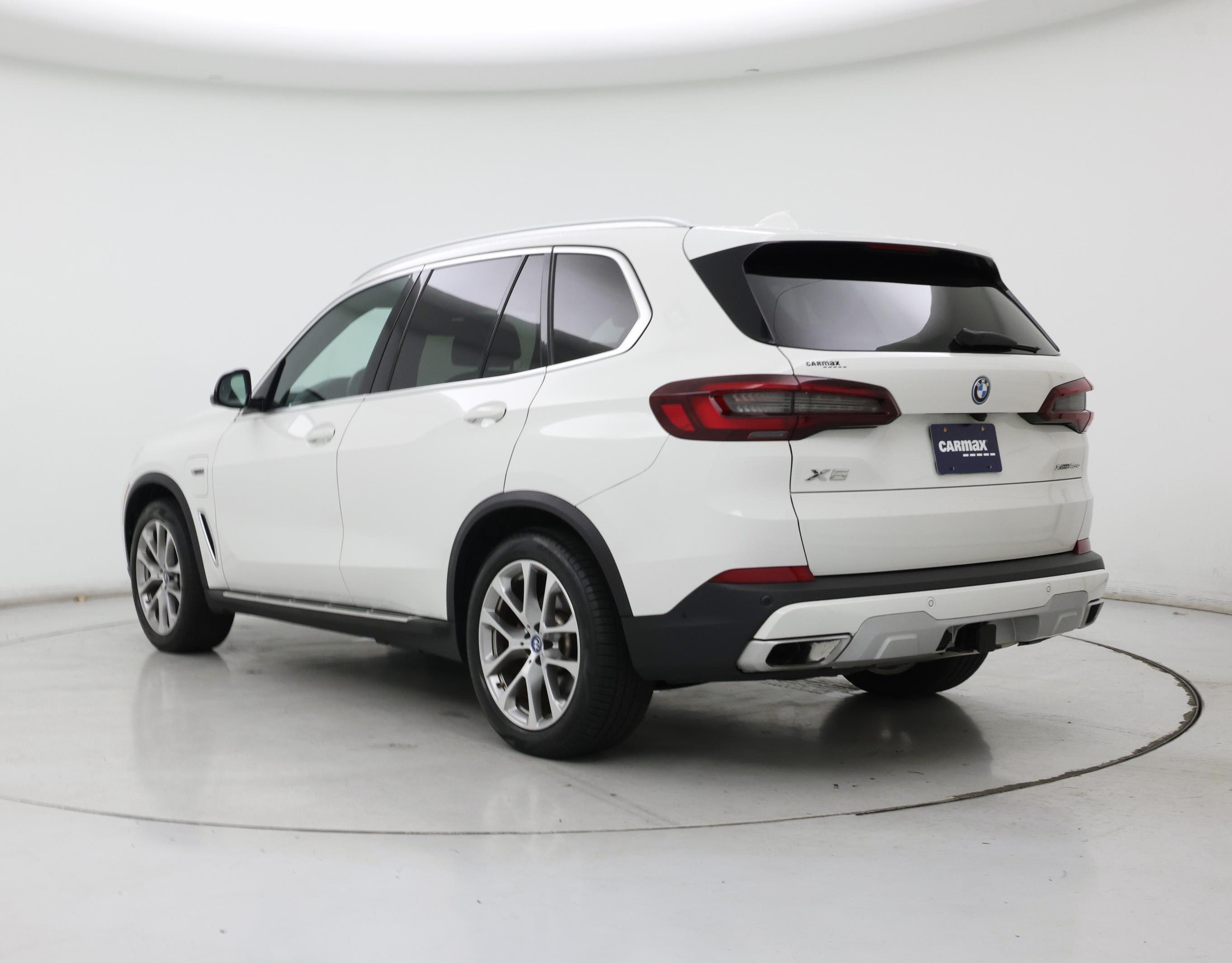 Thumbnail: 2022 BMW X5 - 2
