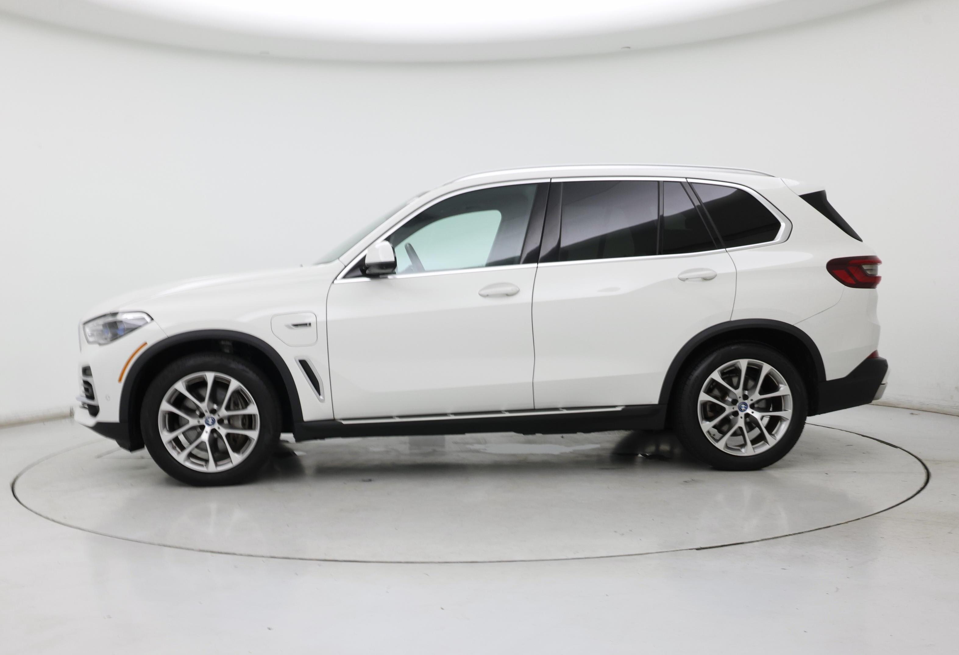 Thumbnail: 2022 BMW X5 - 3