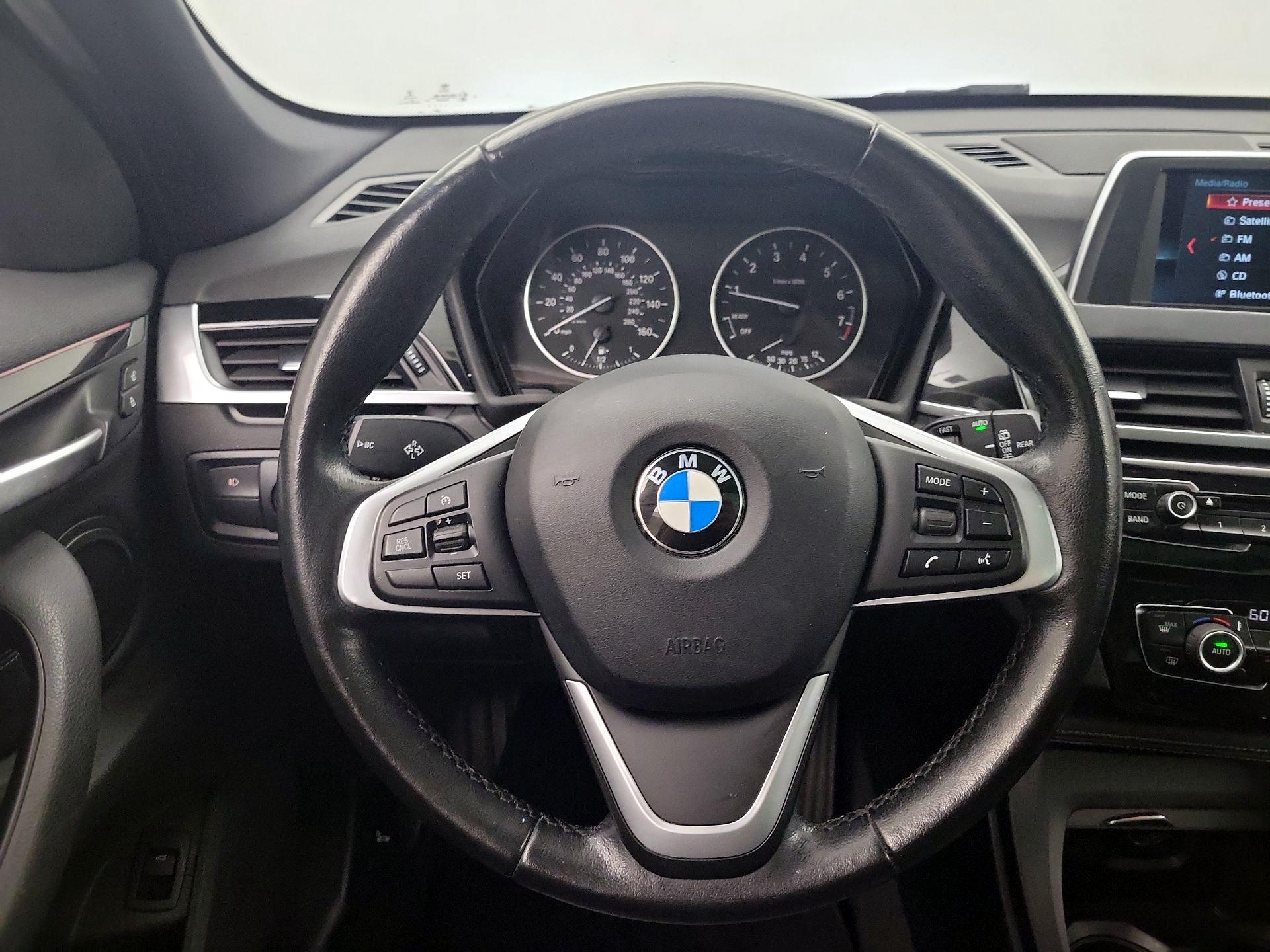 Thumbnail: 2018 BMW X1 - 10