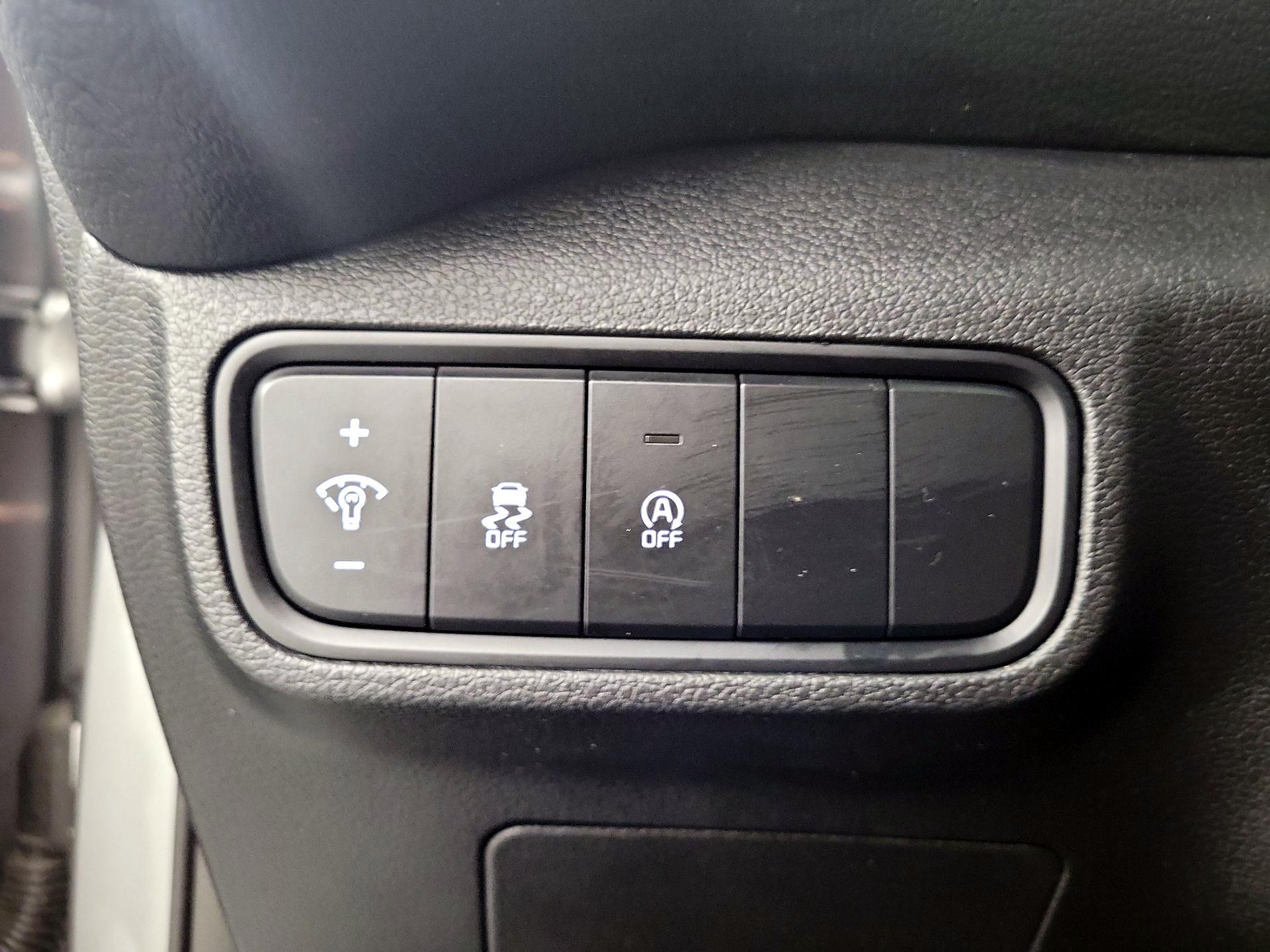 Thumbnail: 2023 Kia Soul - 13