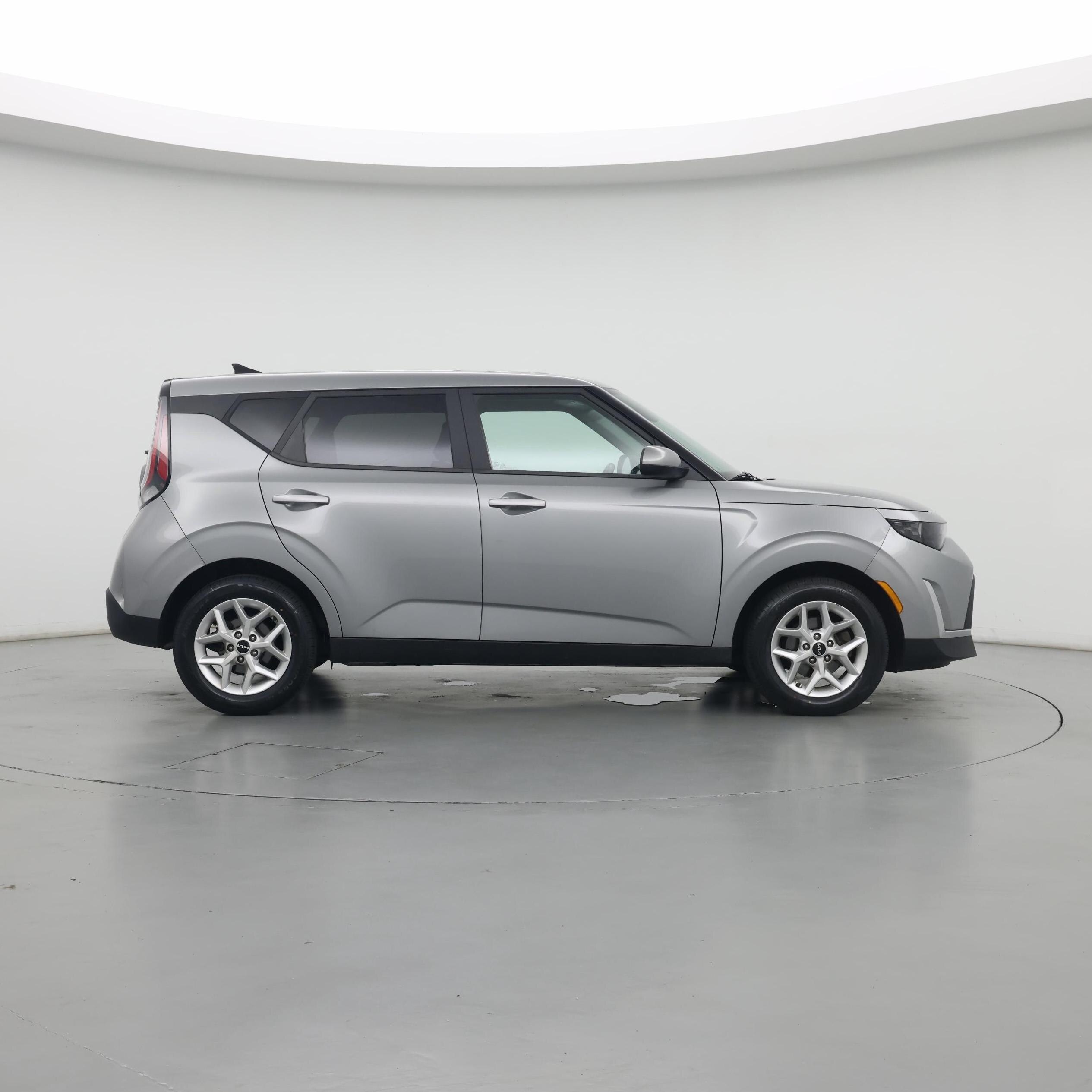 Thumbnail: 2023 Kia Soul - 7