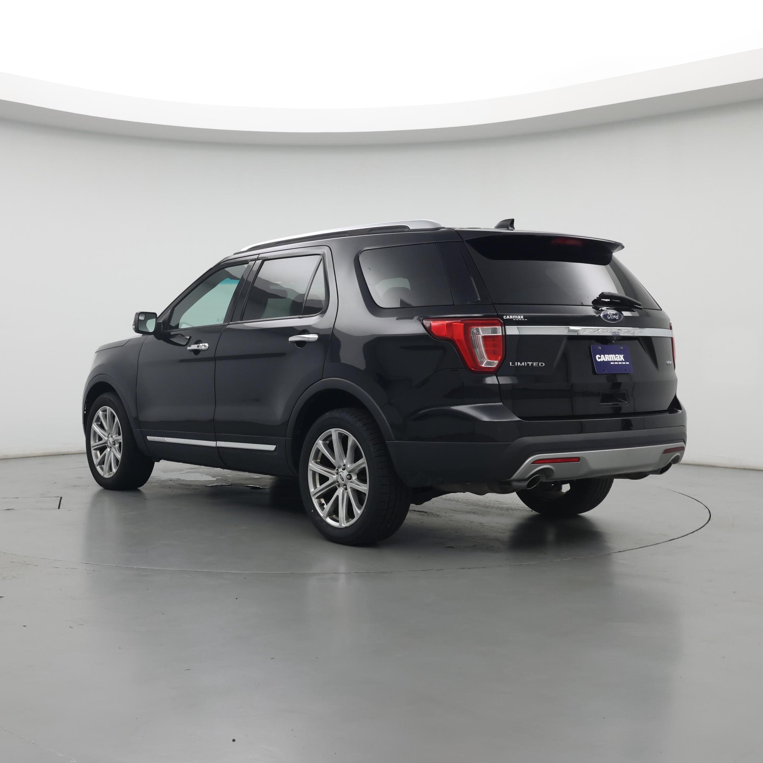 Thumbnail: 2016 Ford Explorer - 2