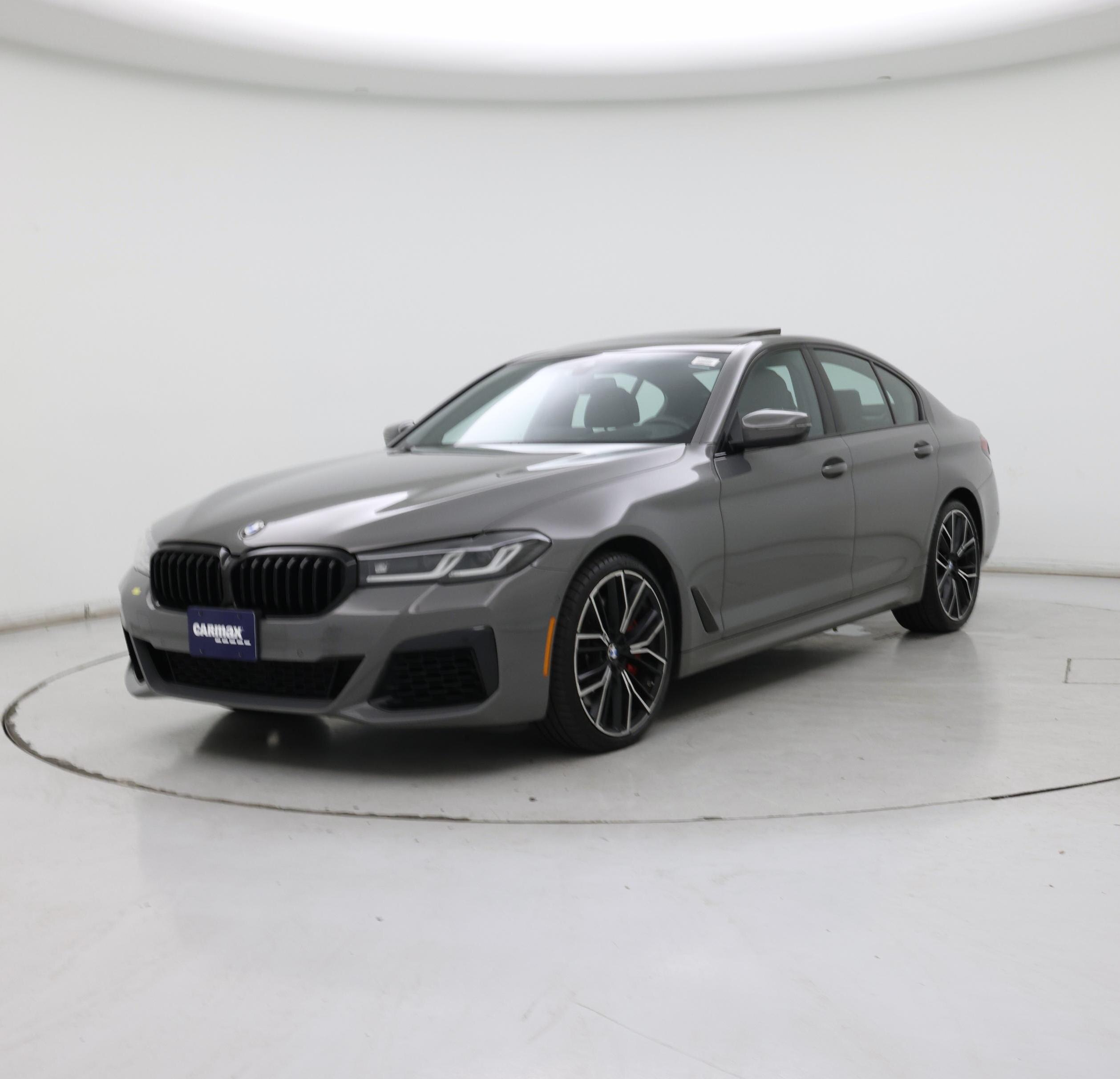 Thumbnail: 2022 BMW 5 Series - 4