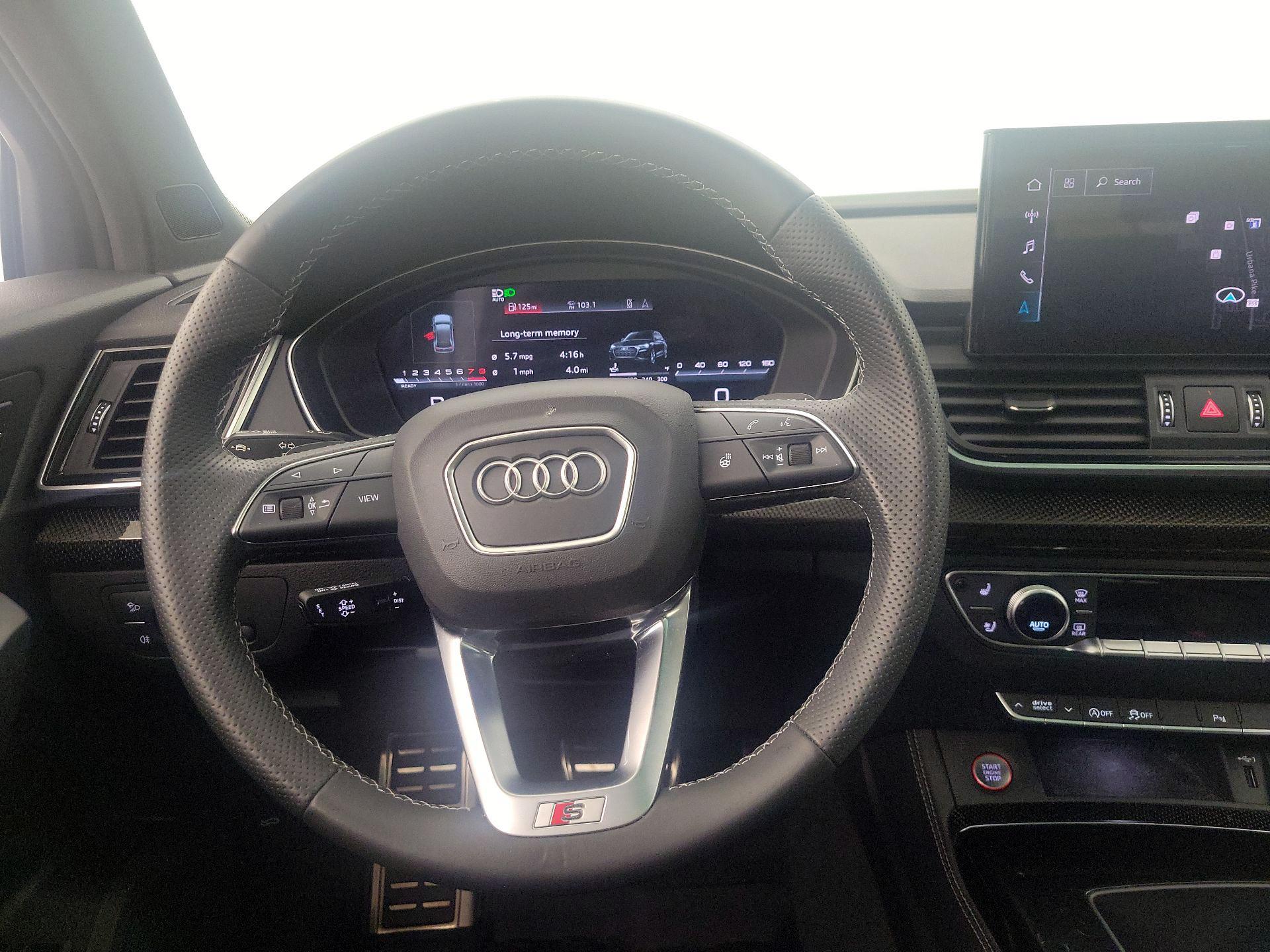 Thumbnail: 2023 Audi SQ5 - 10