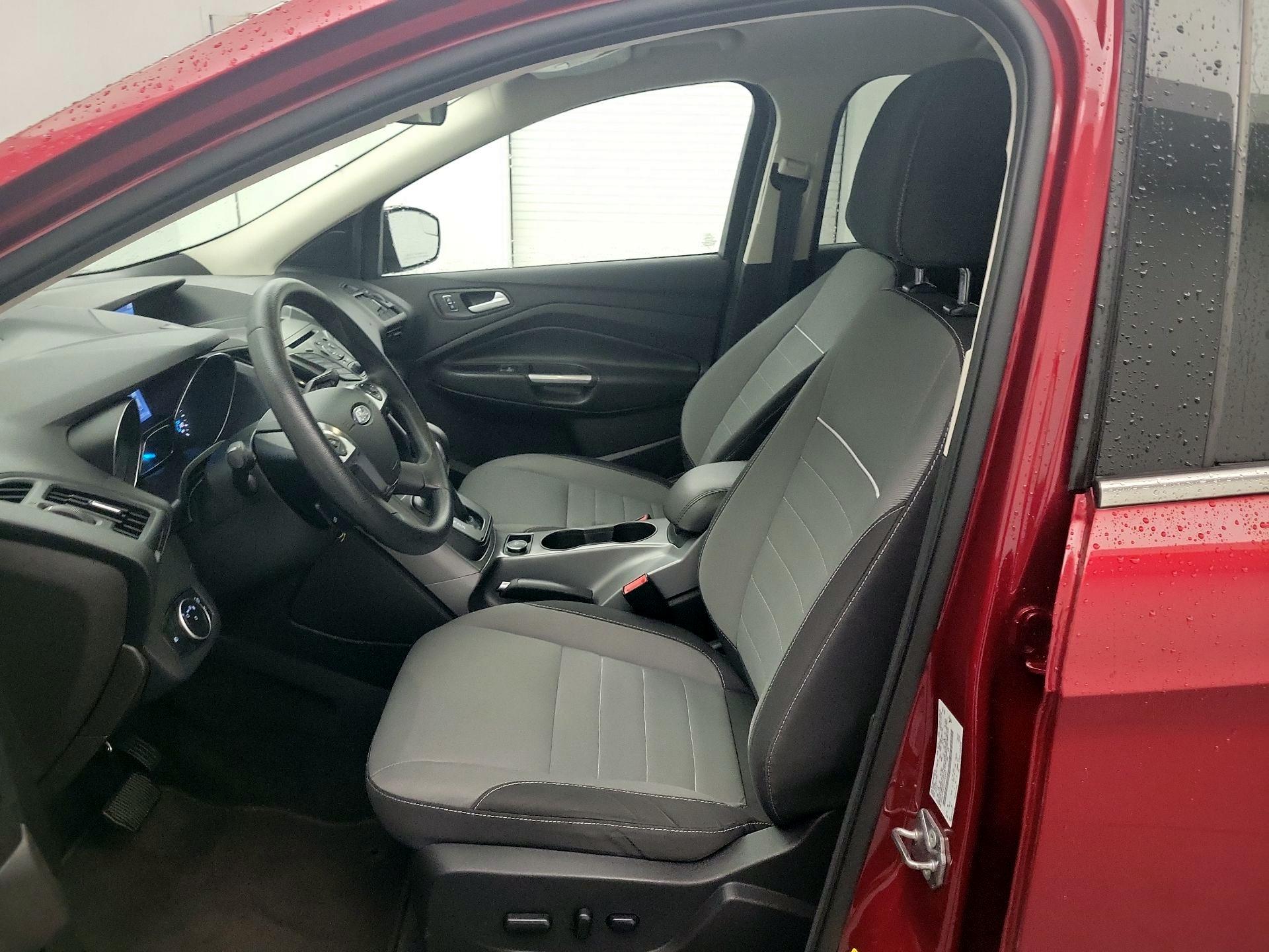 Thumbnail: 2015 Ford Escape - 11
