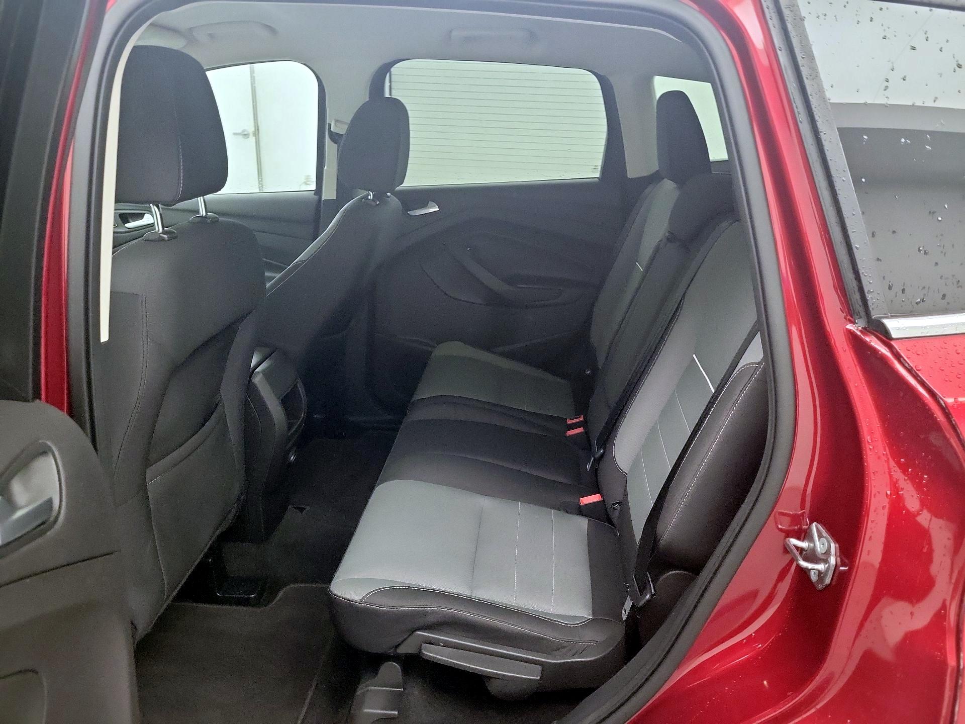 Thumbnail: 2015 Ford Escape - 19