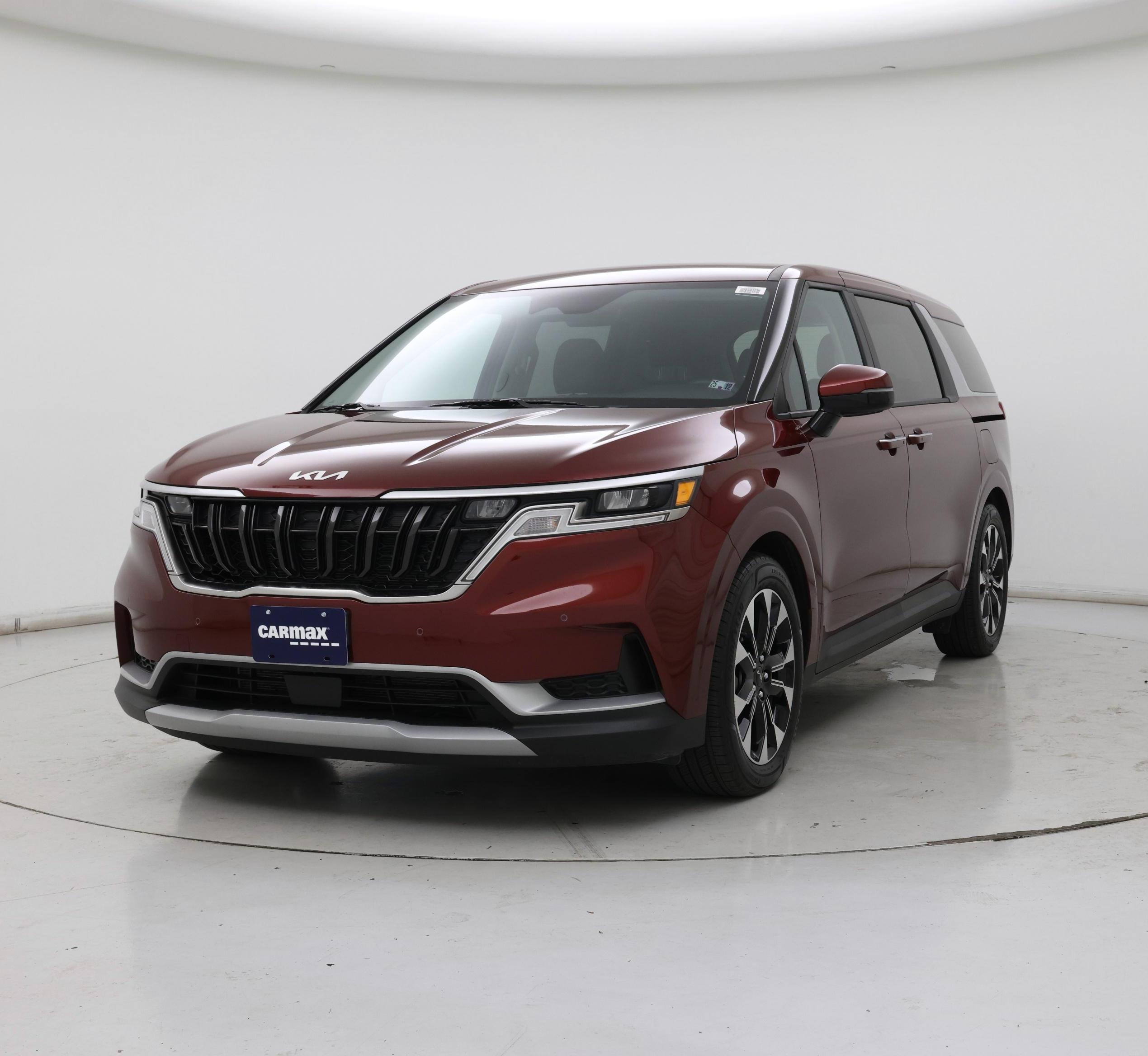 Thumbnail: 2023 Kia Carnival - 4