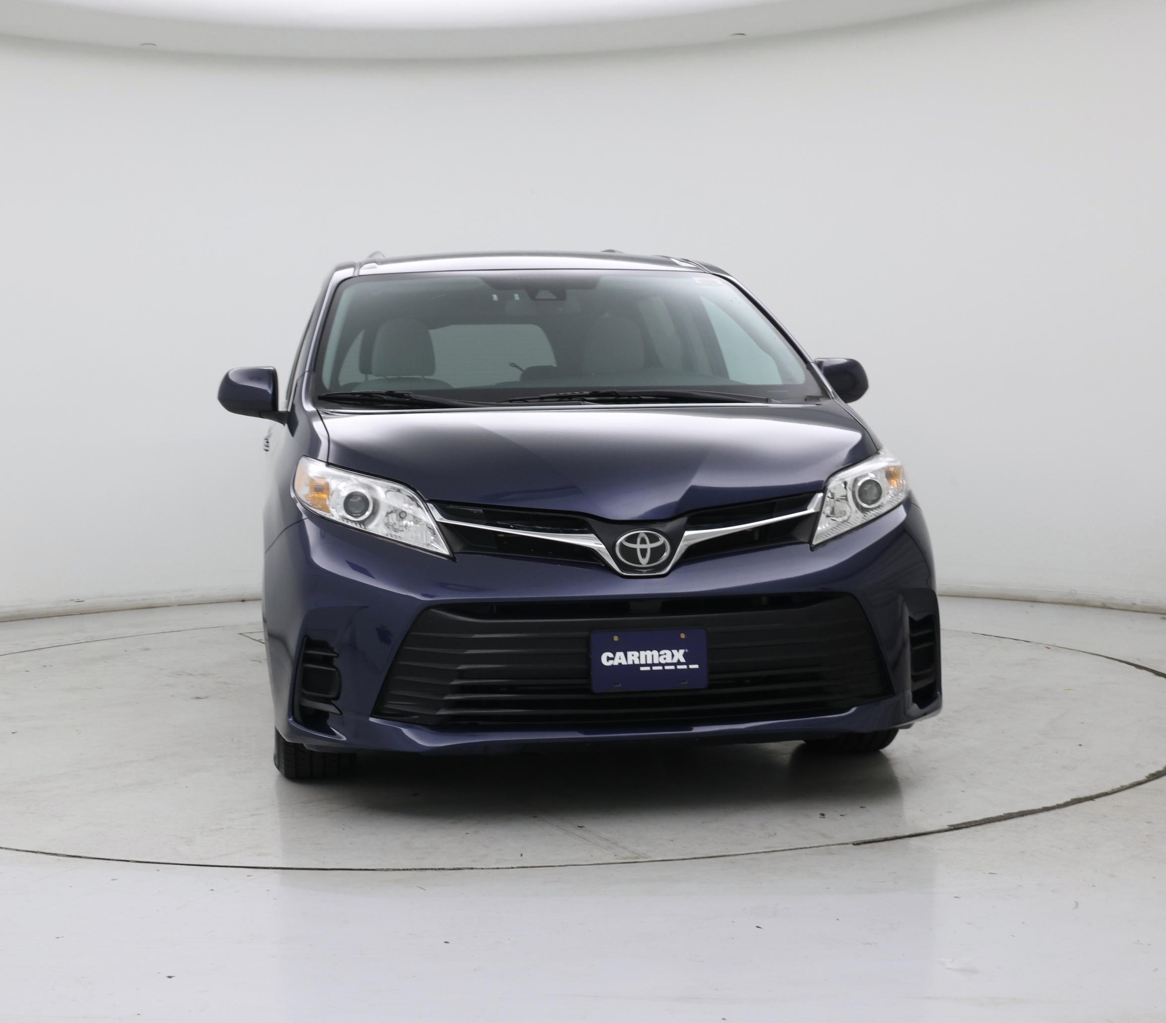 Thumbnail: 2020 Toyota Sienna - 5