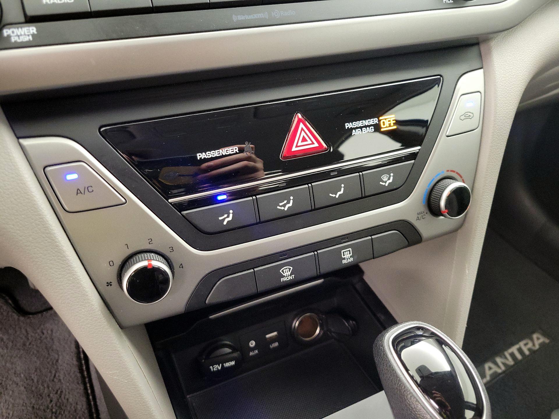 Thumbnail: 2018 Hyundai Elantra - 16