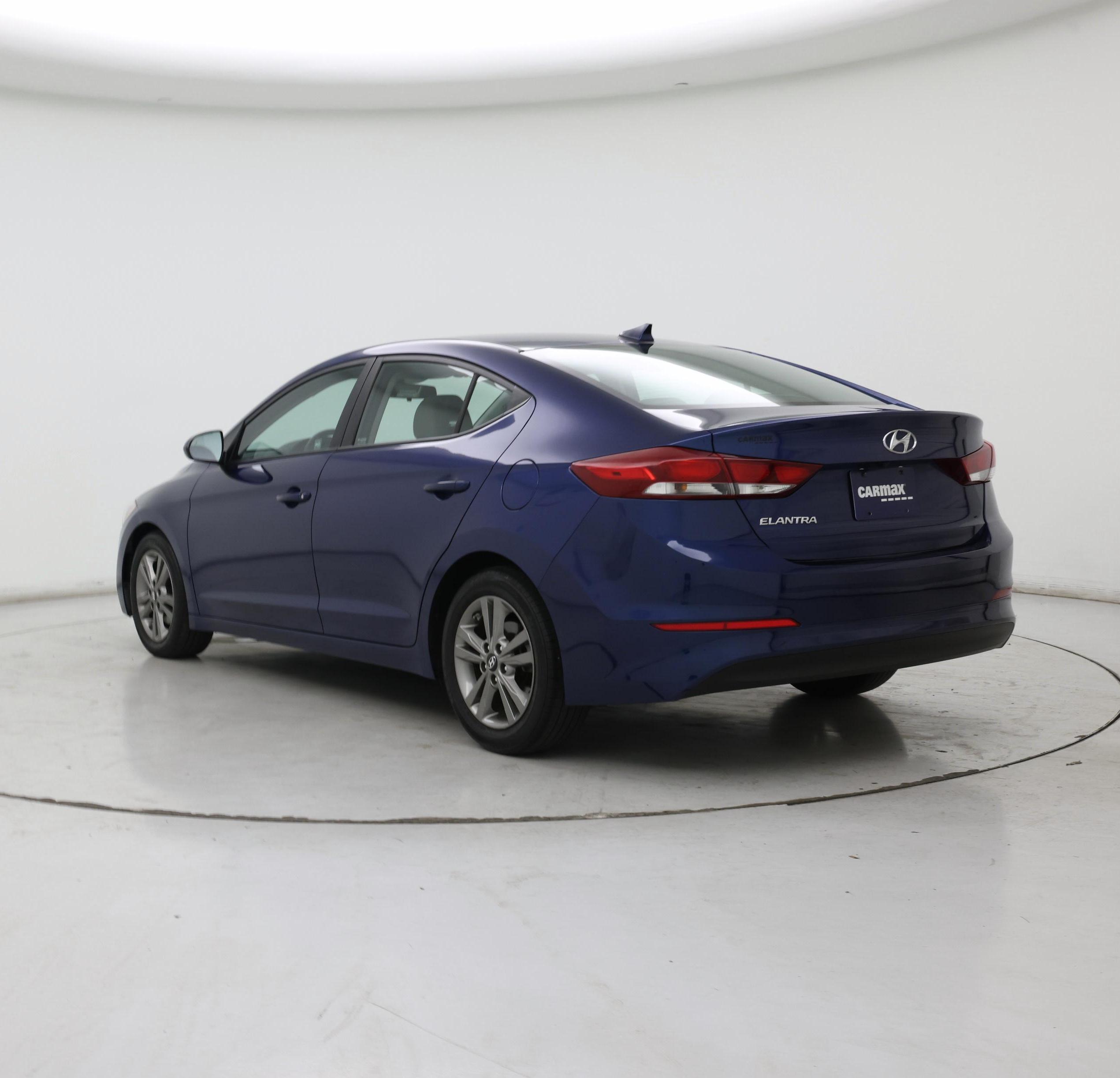 Thumbnail: 2018 Hyundai Elantra - 2
