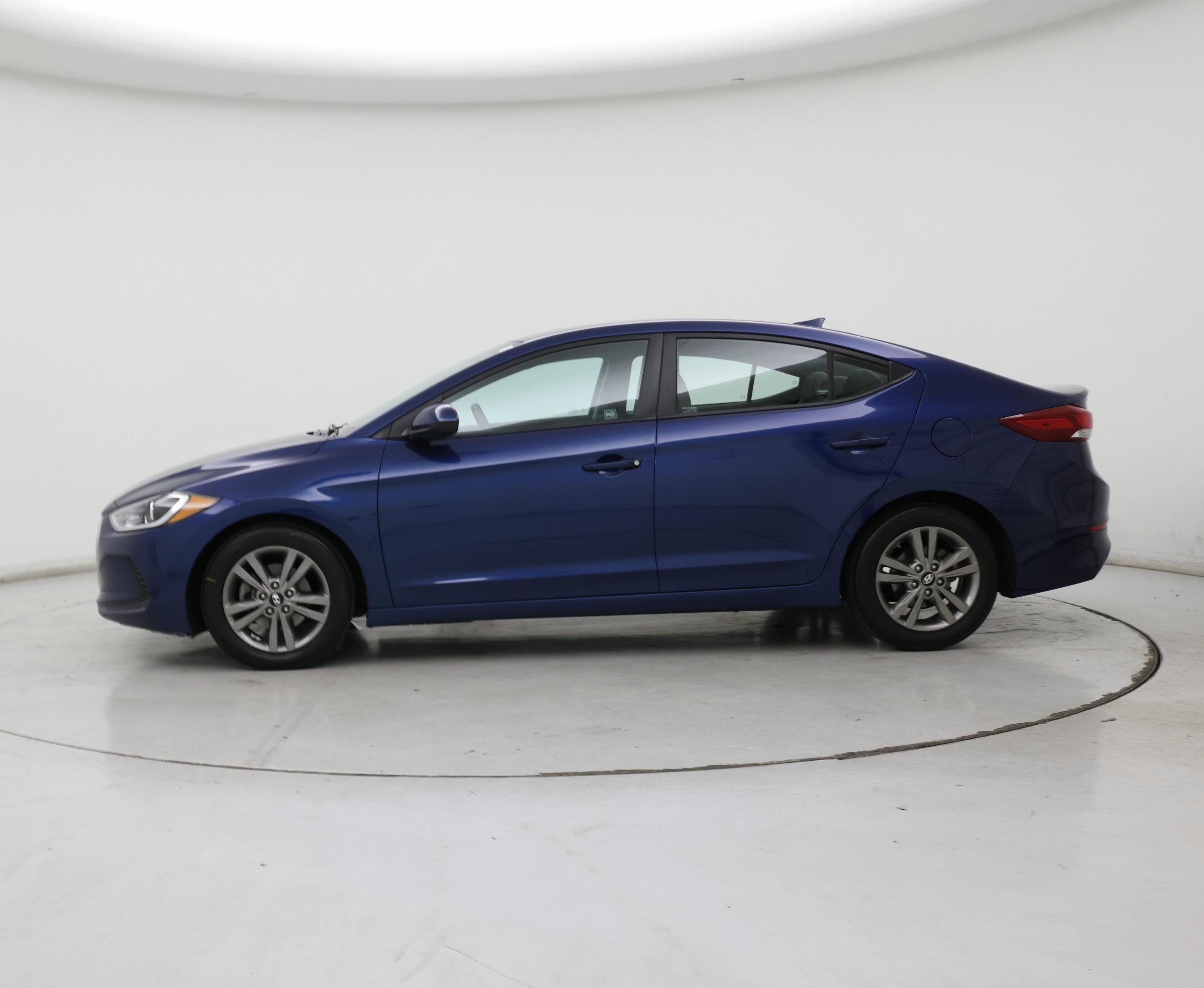 Thumbnail: 2018 Hyundai Elantra - 3