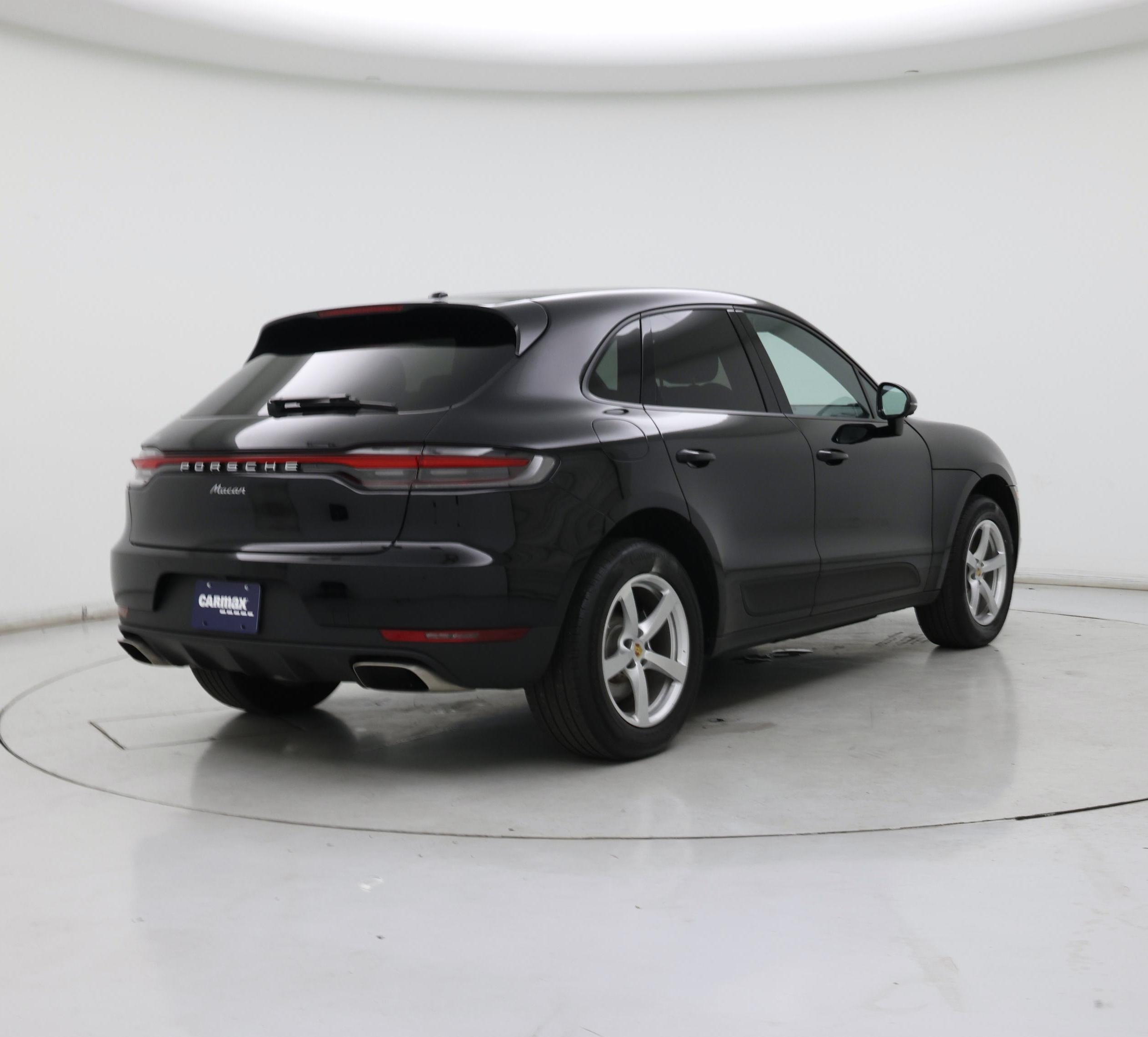 Thumbnail: 2021 Porsche Macan - 8