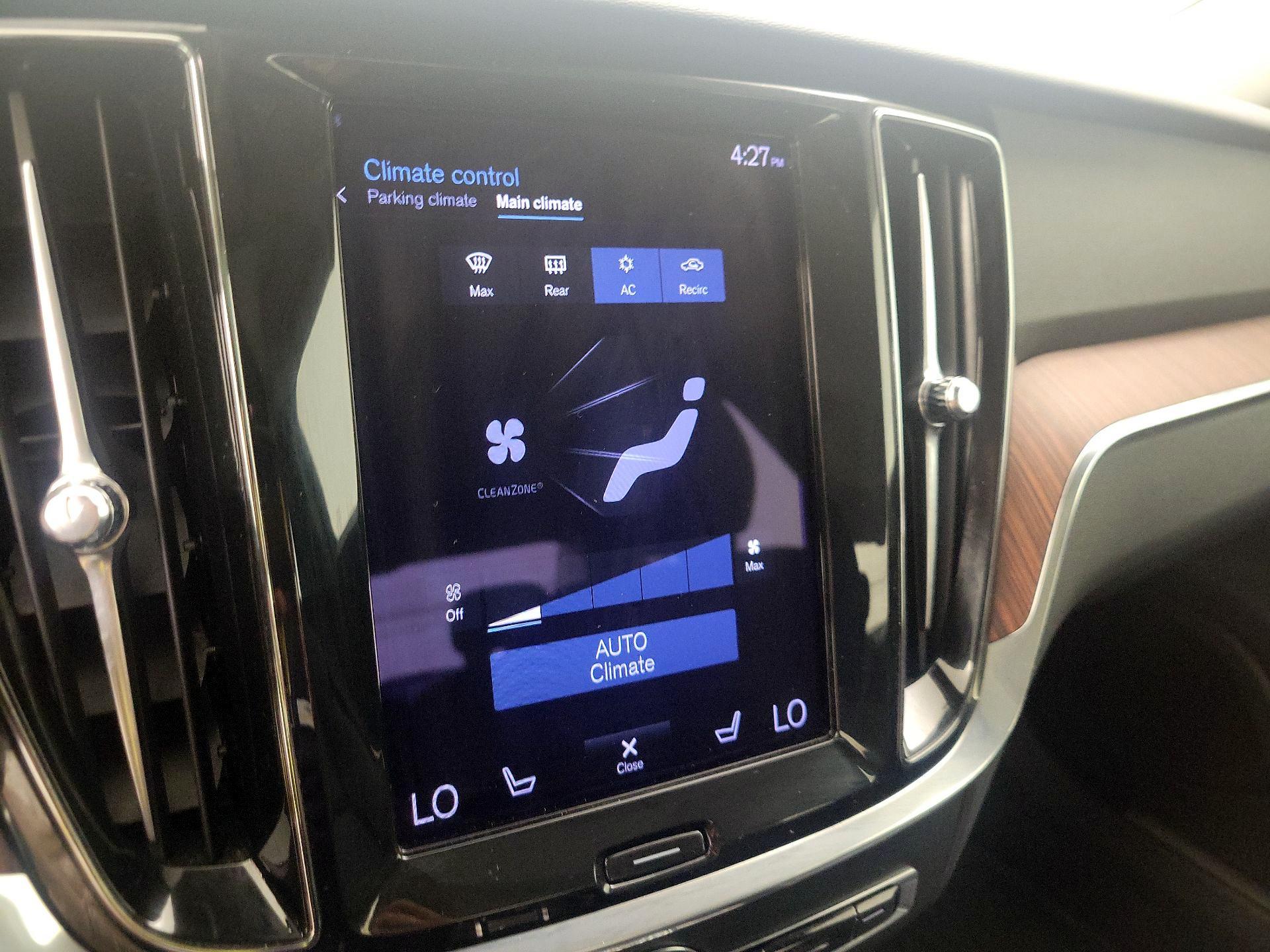 Thumbnail: 2021 Volvo S60 - 16