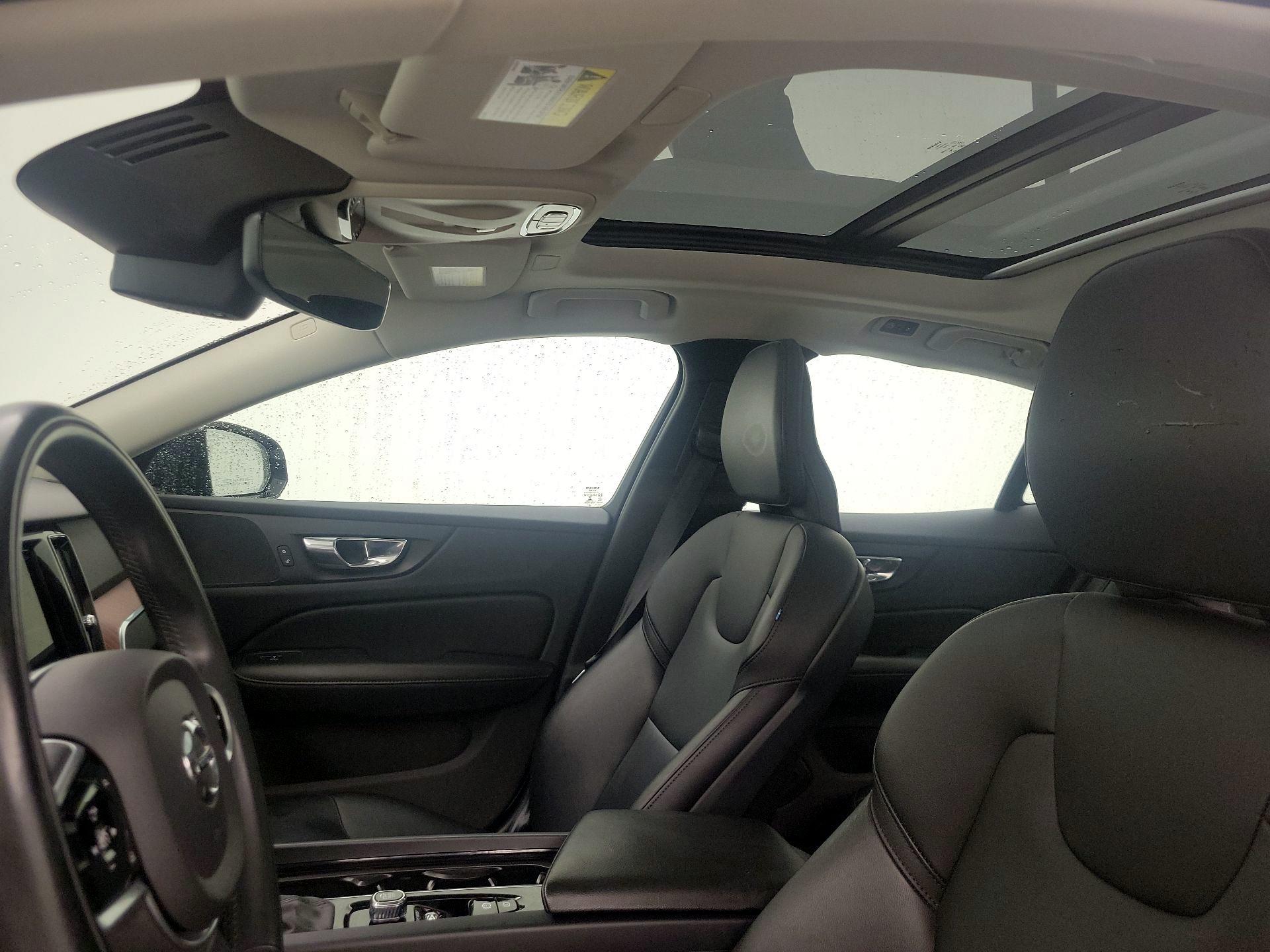 Thumbnail: 2021 Volvo S60 - 19