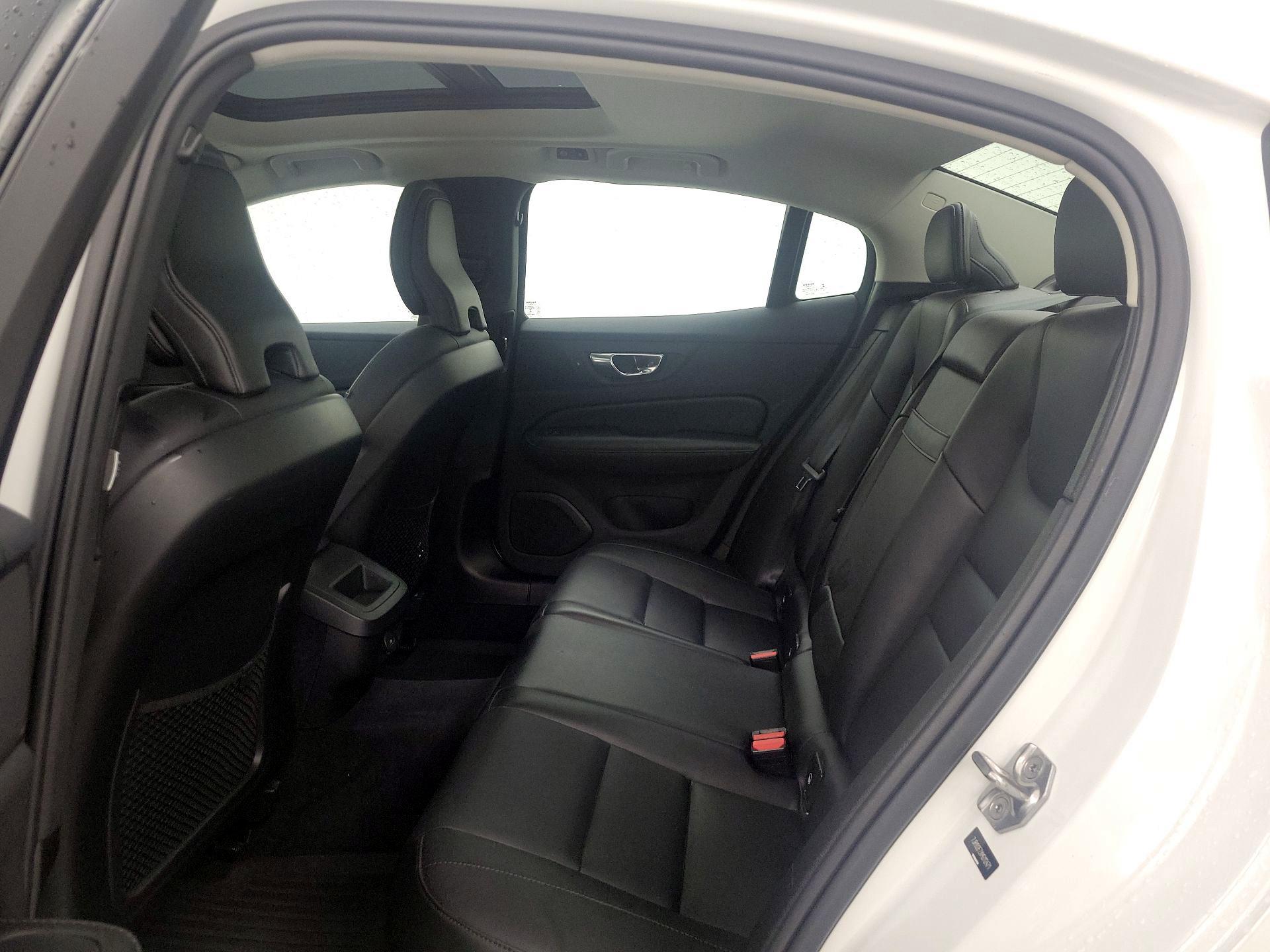Thumbnail: 2021 Volvo S60 - 20