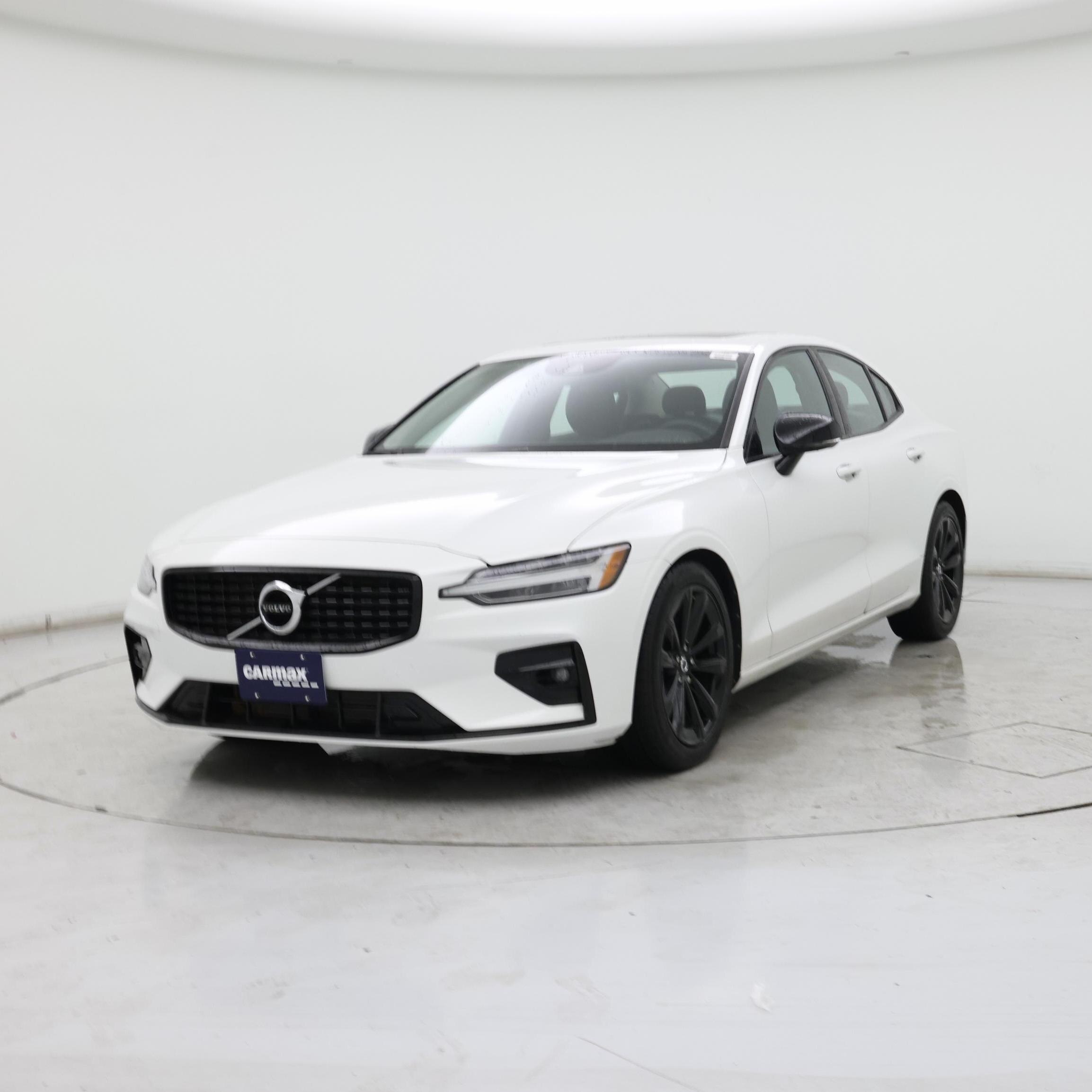 Thumbnail: 2021 Volvo S60 - 4