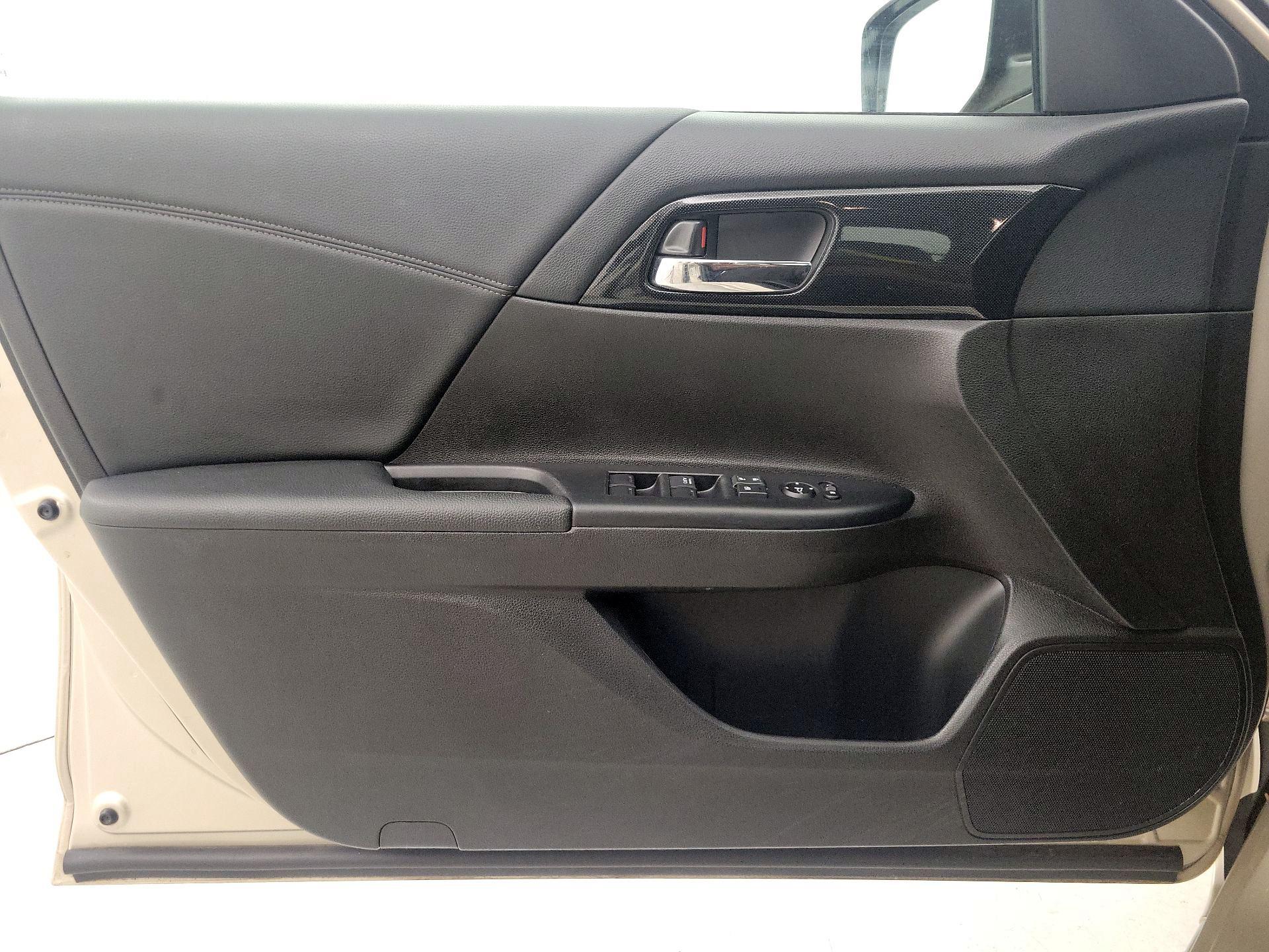 Thumbnail: 2014 Honda Accord - 12