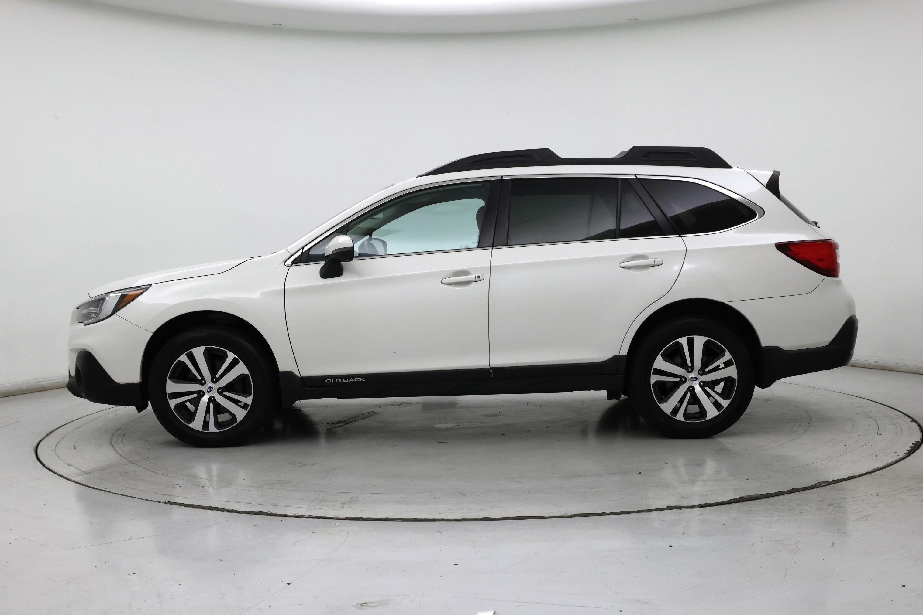 Thumbnail: 2019 Subaru Outback - 3