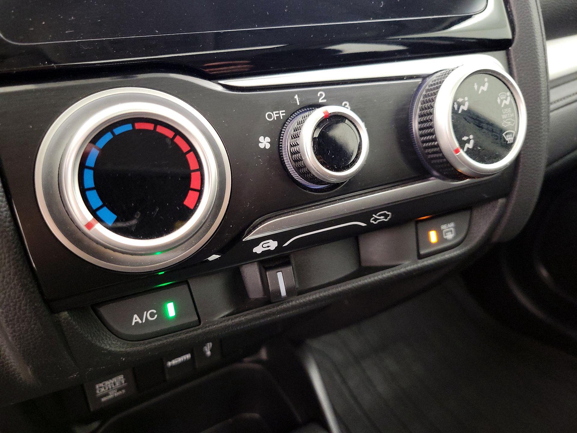 Thumbnail: 2015 Honda Fit - 16
