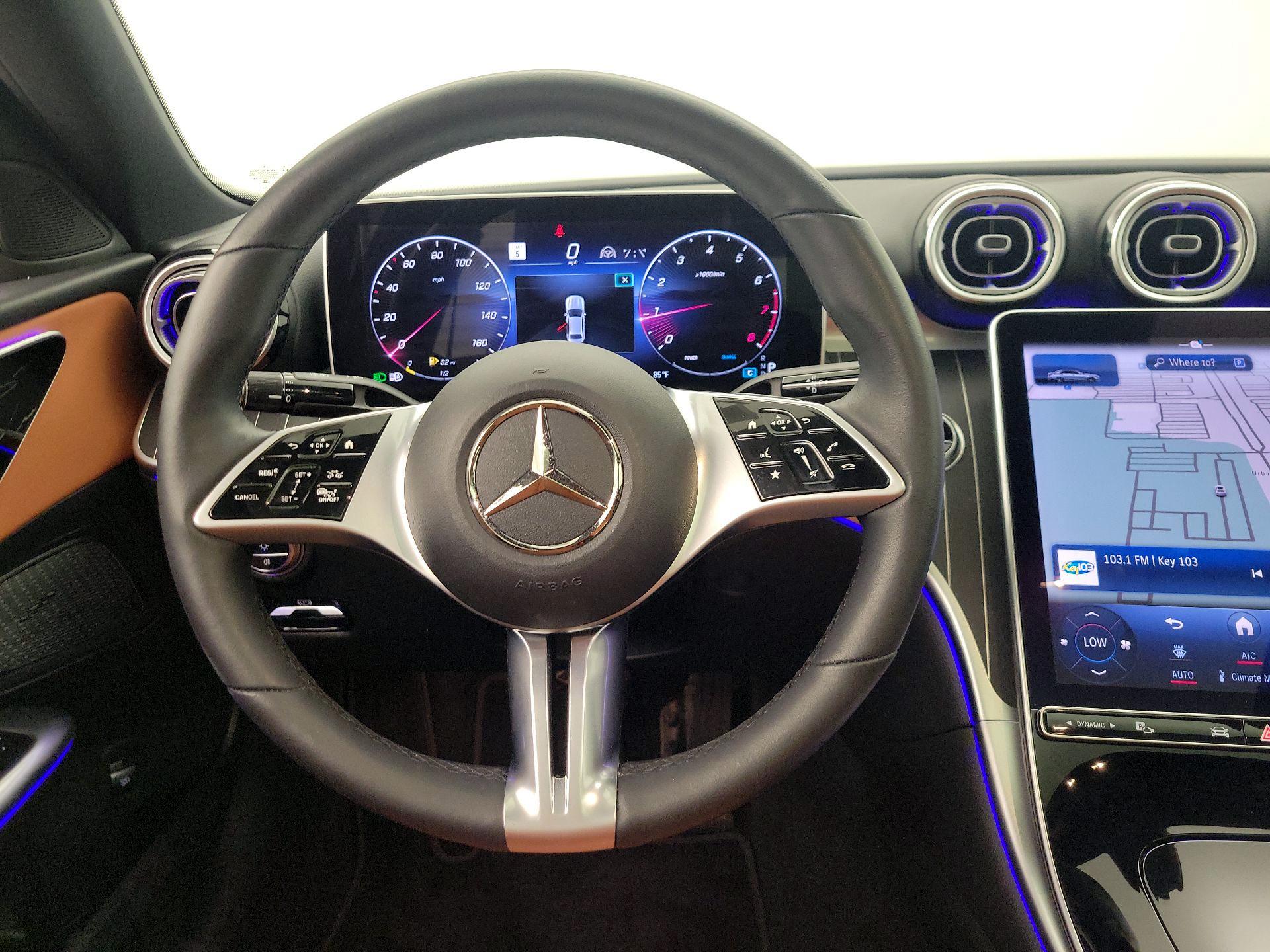 Thumbnail: 2023 Mercedes-Benz C-Class - 10
