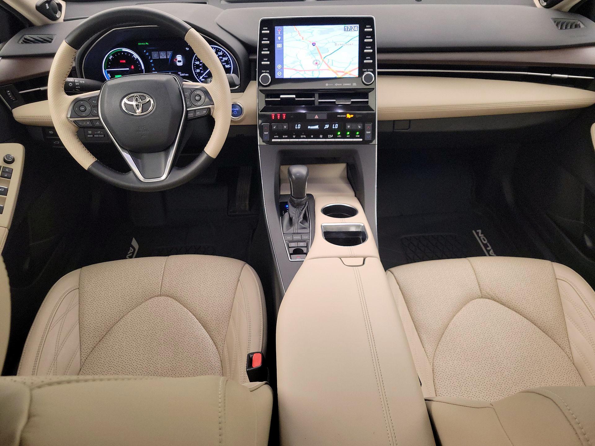 Thumbnail: 2020 Toyota Avalon - 9