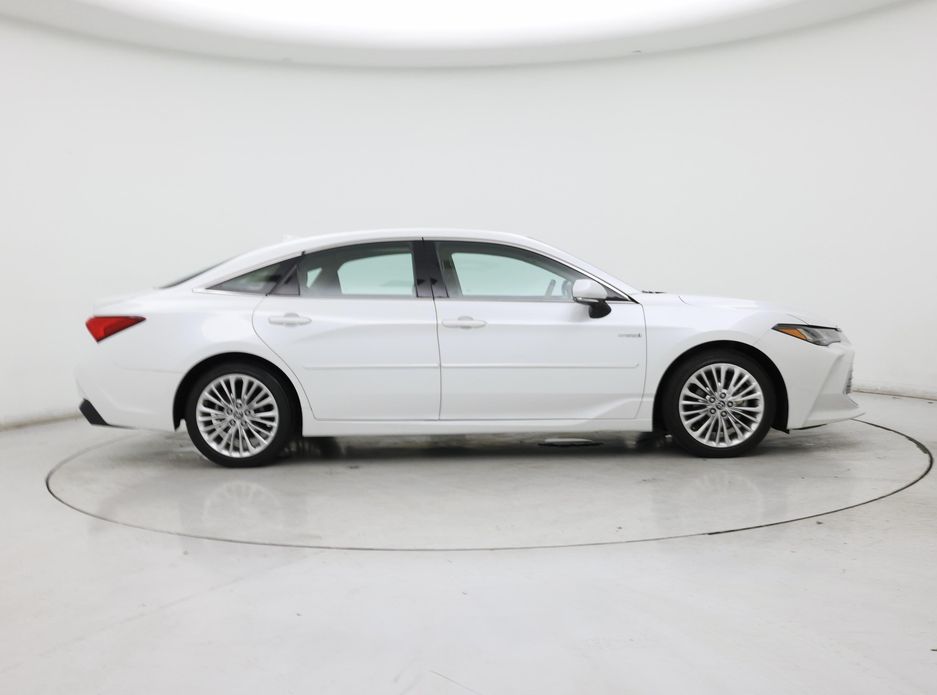 Thumbnail: 2020 Toyota Avalon - 7
