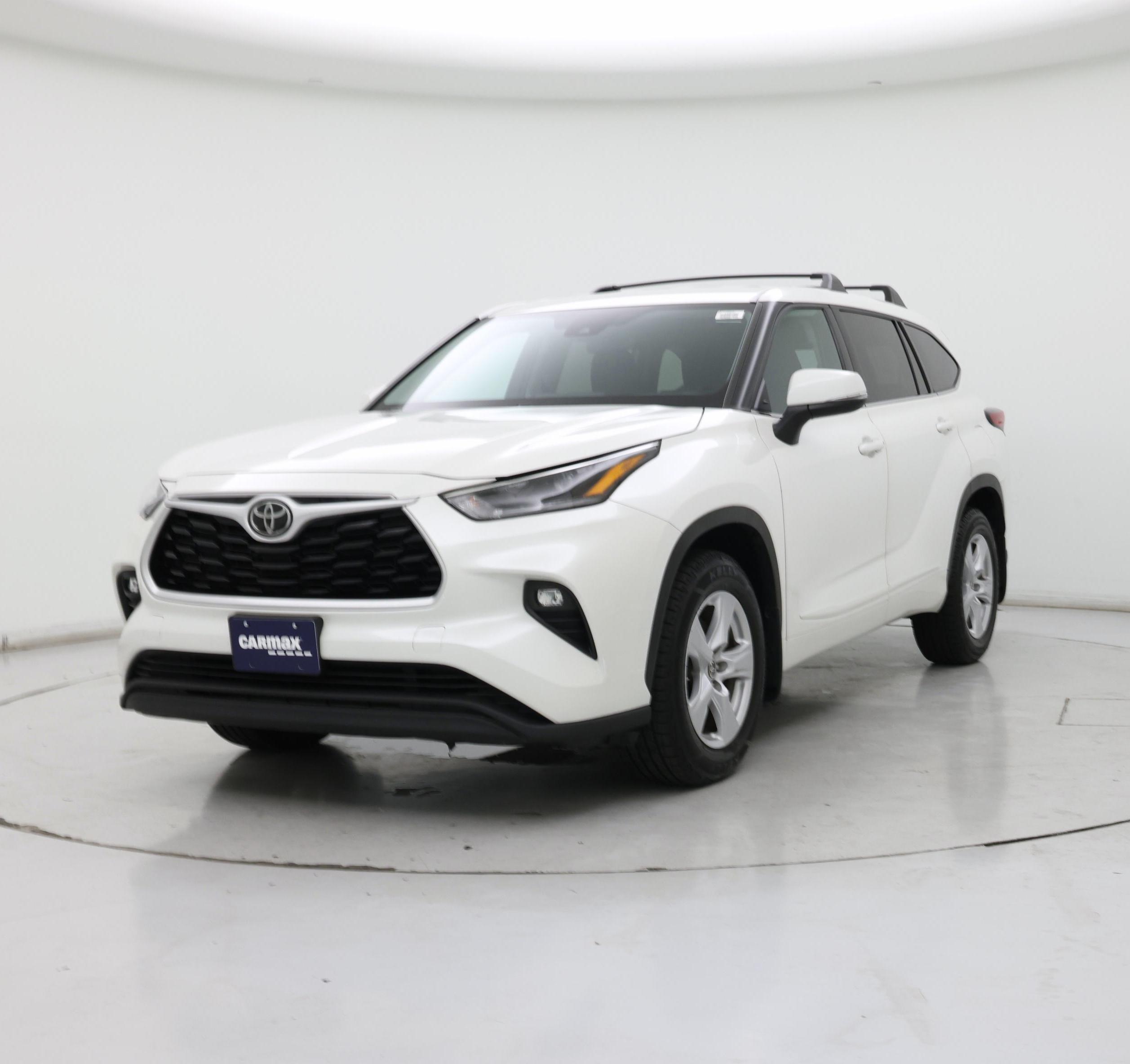 Thumbnail: 2021 Toyota Highlander - 4